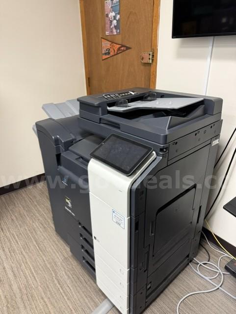 Konica Minolta bizhub C360i copier/scanner/printer bizhub / Konica Minolta C360i Government Surplus Auction - Photo #2