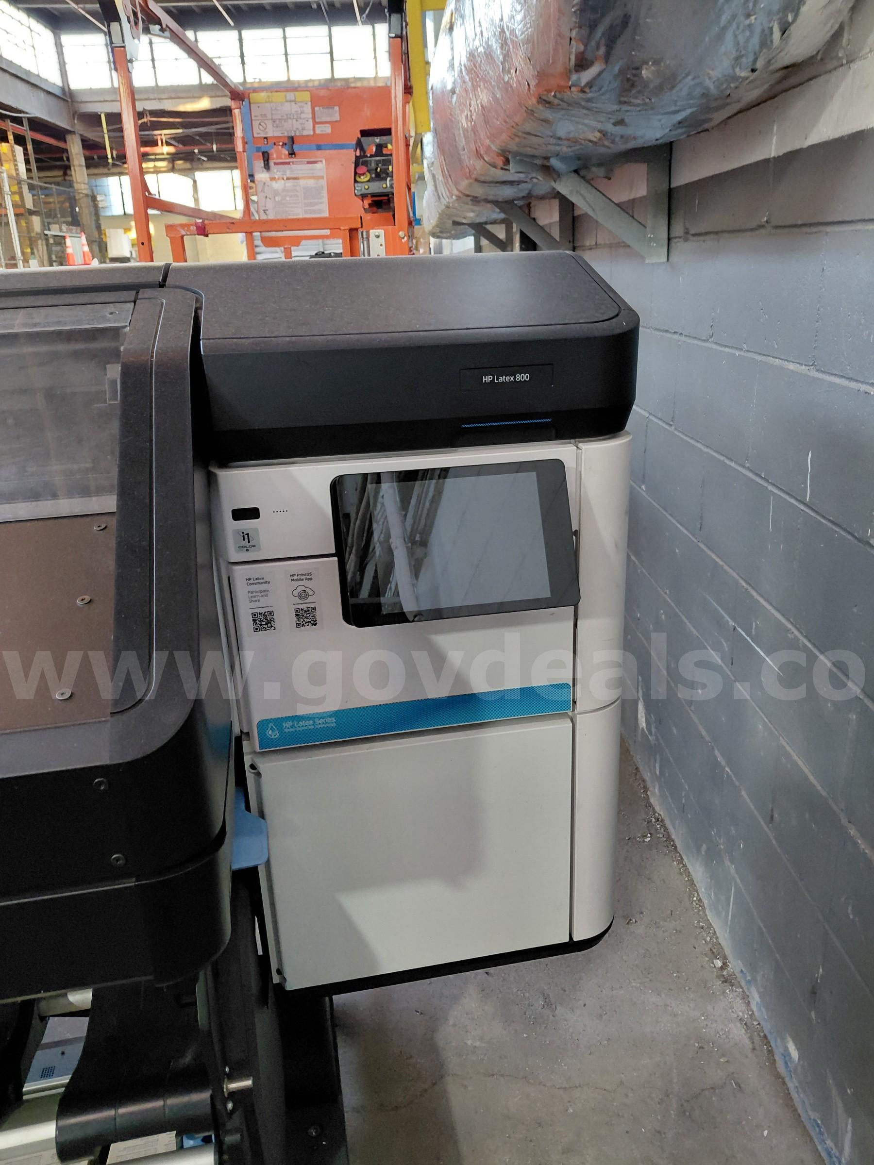 HP 800 large format printer hp 800 800 Government Surplus Auction - Photo #3