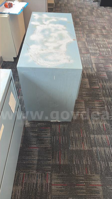 Gray 2 Drawer Metal Cabinet - Set of 2   Government Surplus Auction - Photo #4