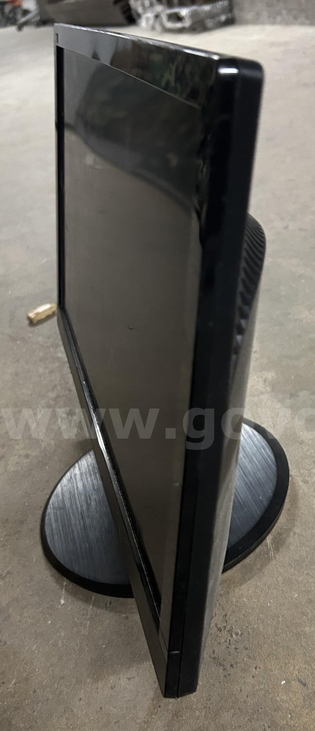 Used monitor   Government Surplus Auction - Photo #3