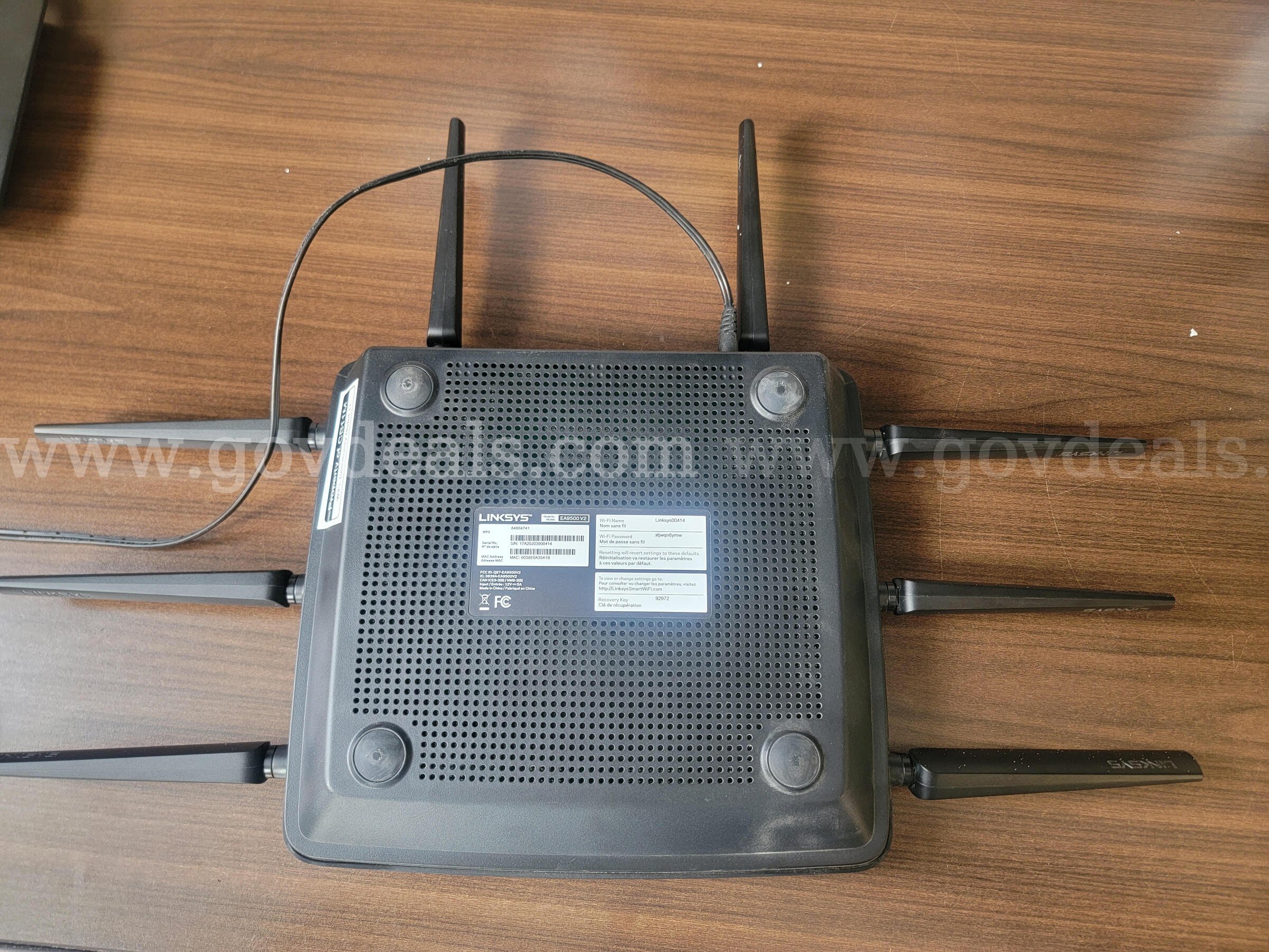 Linksys Tri-band Wi-Fi Router, Lot of 1 Linksys EA9500 V2 Government Surplus Auction - Photo #4