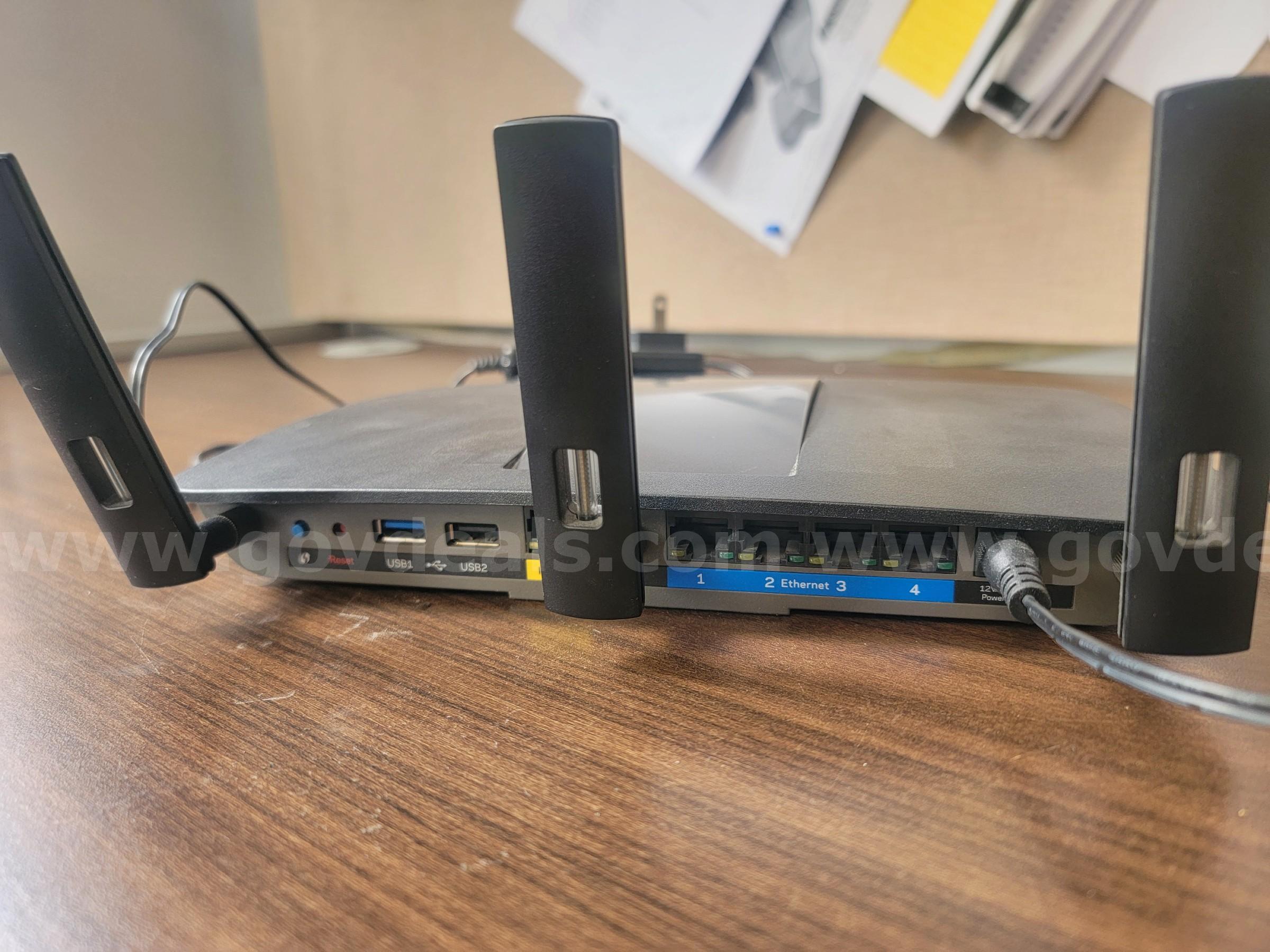 Linksys Dual-band AC1900 Router, Lot of 1