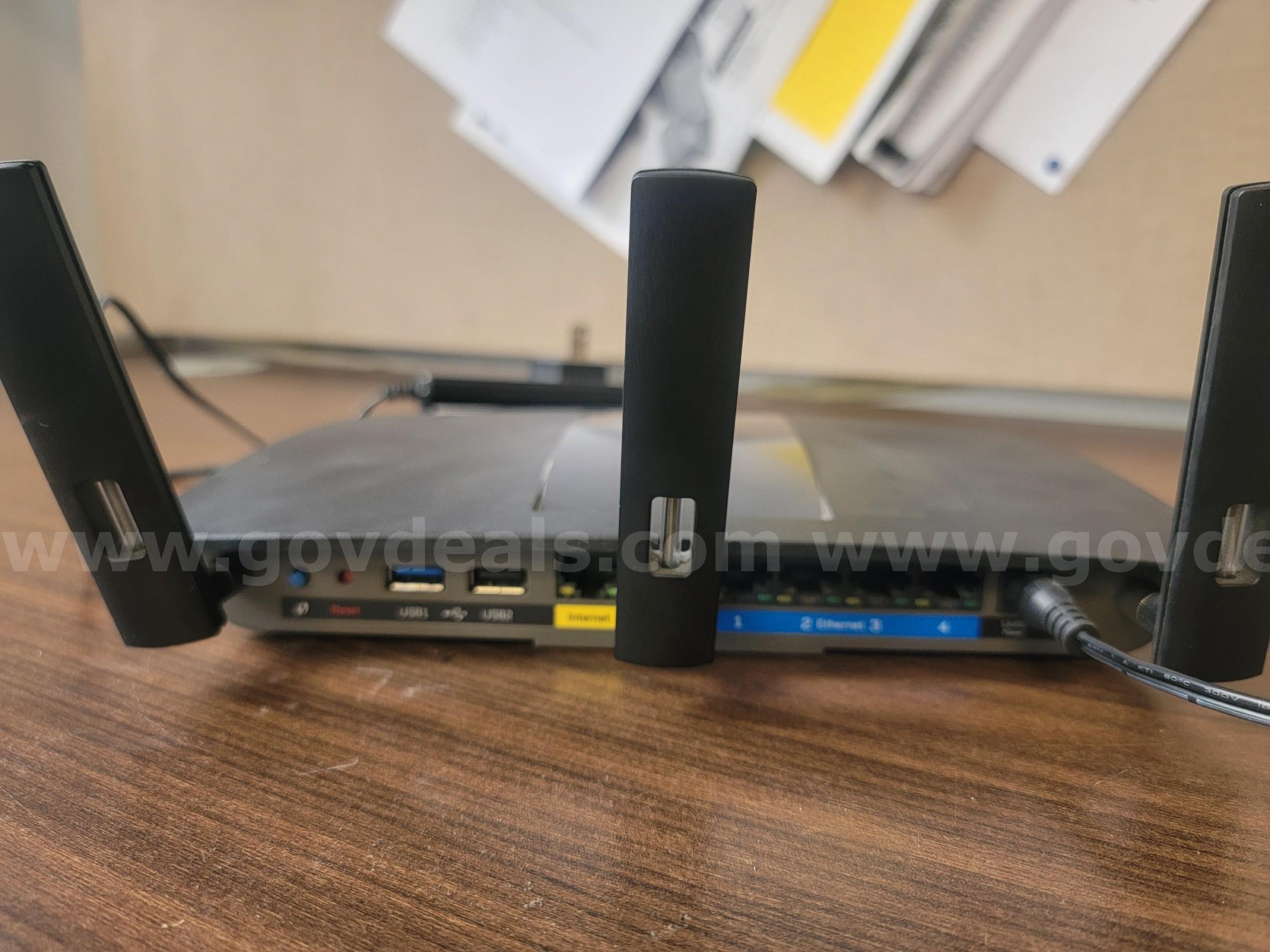 Linksys Dual-band AC1900 Router, Lot of 1 Linksys AC1900 Government Surplus Auction - Photo #2