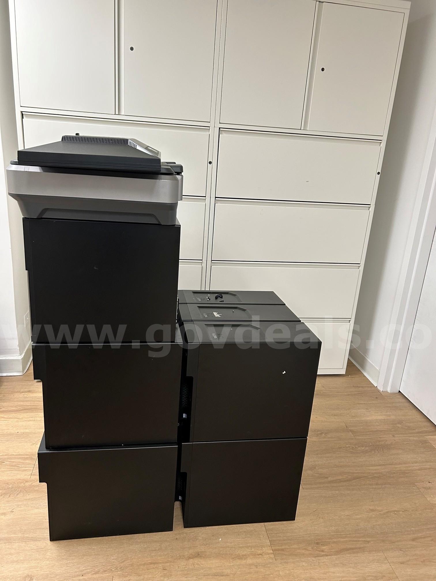 Lot of 18 Dell Desktop Computers of different models, Monitors, and 1 Flatbed Scanner Dell  Government Surplus Auction - Photo #2