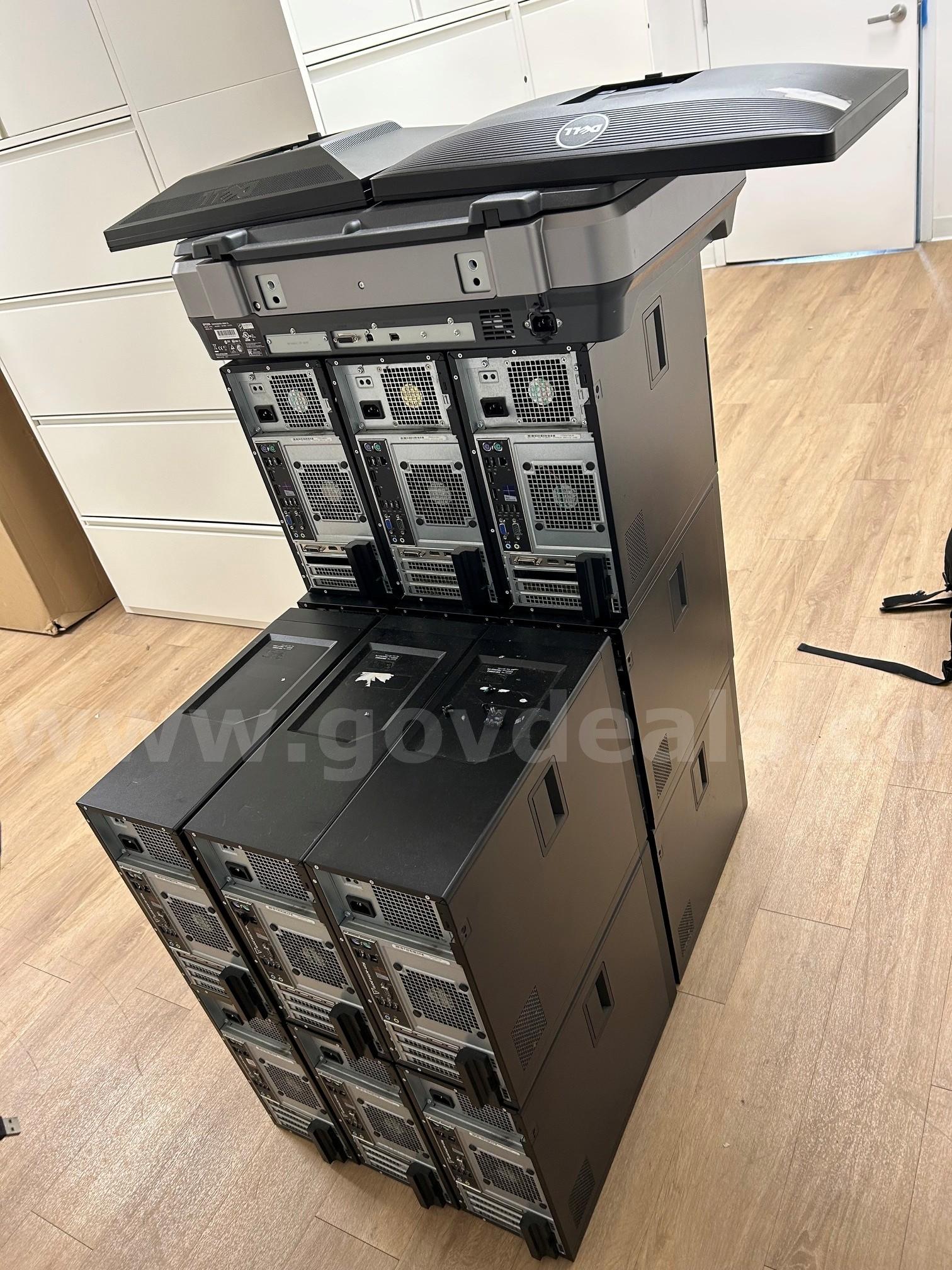 Lot of 18 Dell Desktop Computers of different models, Monitors, and 1 Flatbed Scanner Dell  Government Surplus Auction - Photo #4