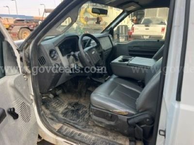 2011 Ford F-250 SD Ford F-250 Government Surplus Auction - Photo #2