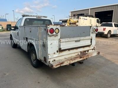 2011 Ford F-250 SD Ford F-250 Government Surplus Auction - Photo #5