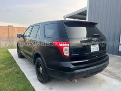 2015 Ford Explorer Ford Explorer Government Surplus Auction - Photo #2