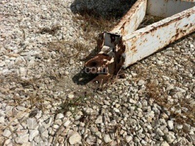 DAKOTA TURF TENDER 440  440 Government Surplus Auction - Photo #3