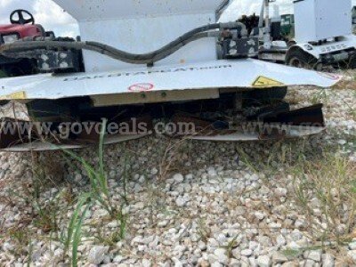 DAKOTA TURF TENDER 410  410 Government Surplus Auction - Photo #3