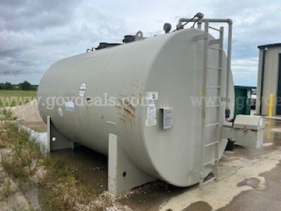 Fuel Tank, 5000 Gallon Modern Welding Co. 5000 Government Surplus Auction - Photo #5