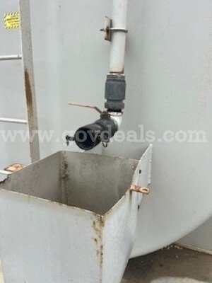 Fuel Tank, 5000 Gallon Modern Welding Co. 5000 Government Surplus Auction - Photo #6