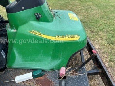 John Deere 1200A John Deere 1200A Government Surplus Auction - Photo #2