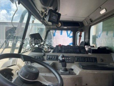 Peterbilt 520 Peterbilt 520 Government Surplus Auction - Photo #2