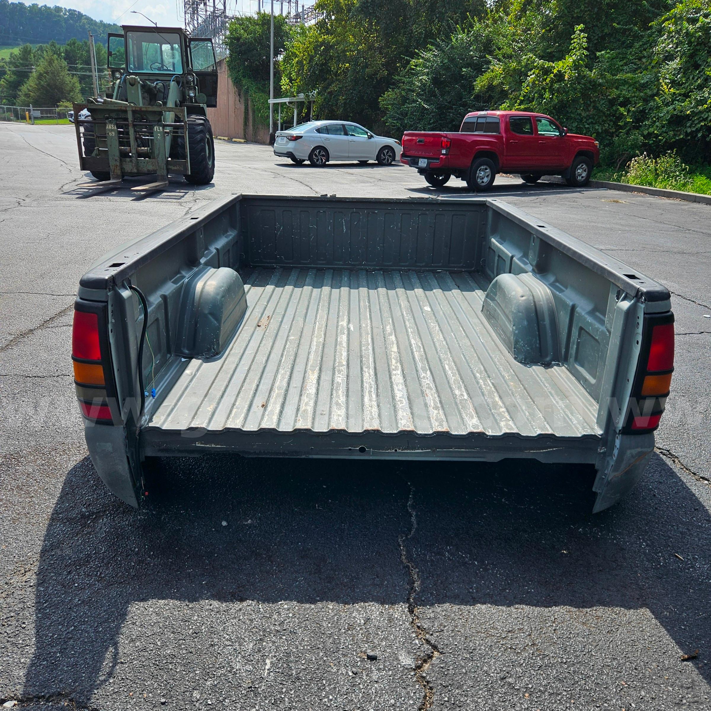Truck bed for pickup truck