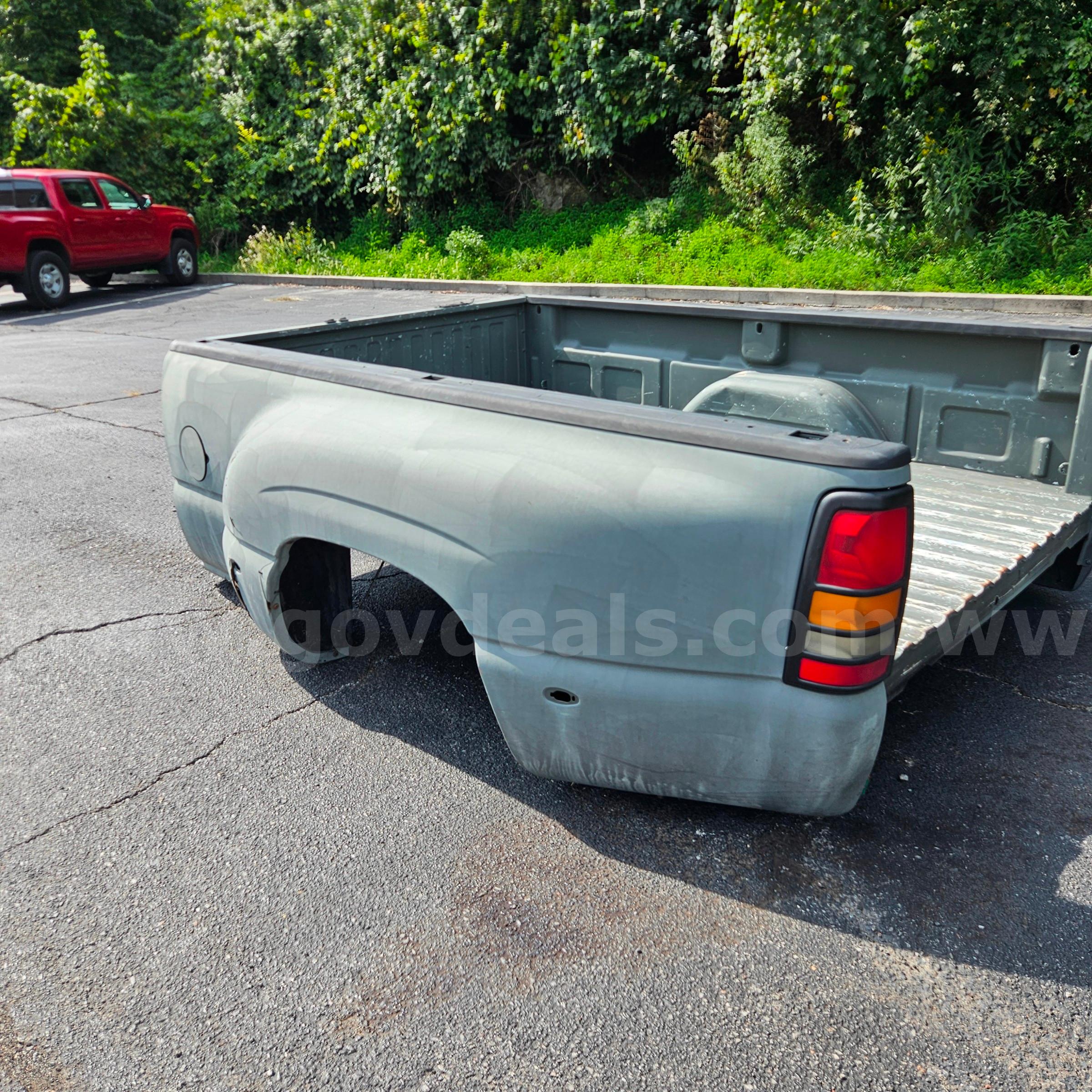 Truck bed for pickup truck   Government Surplus Auction - Photo #2