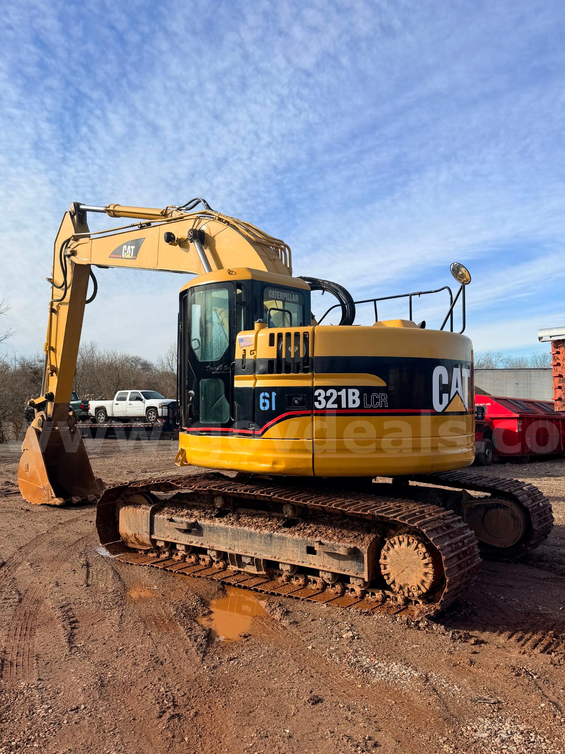 2003 CATERPILLAR 321B LCR EXCAVATOR CATERPILLAR 321B Government Surplus Auction - Photo #5