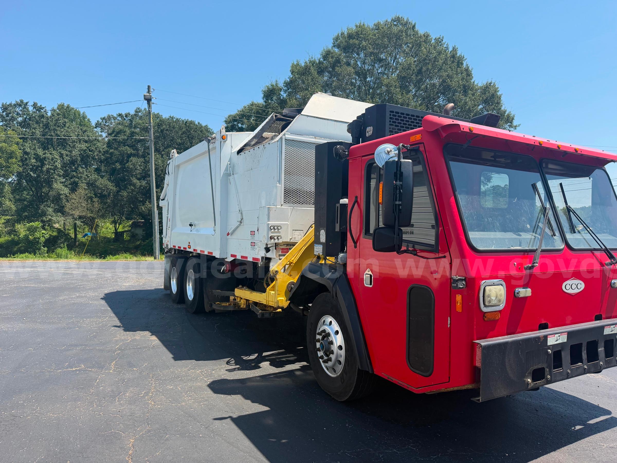 2019 Crain Carrier ASL Heil Durapack Unknown  Government Surplus Auction - Photo #3