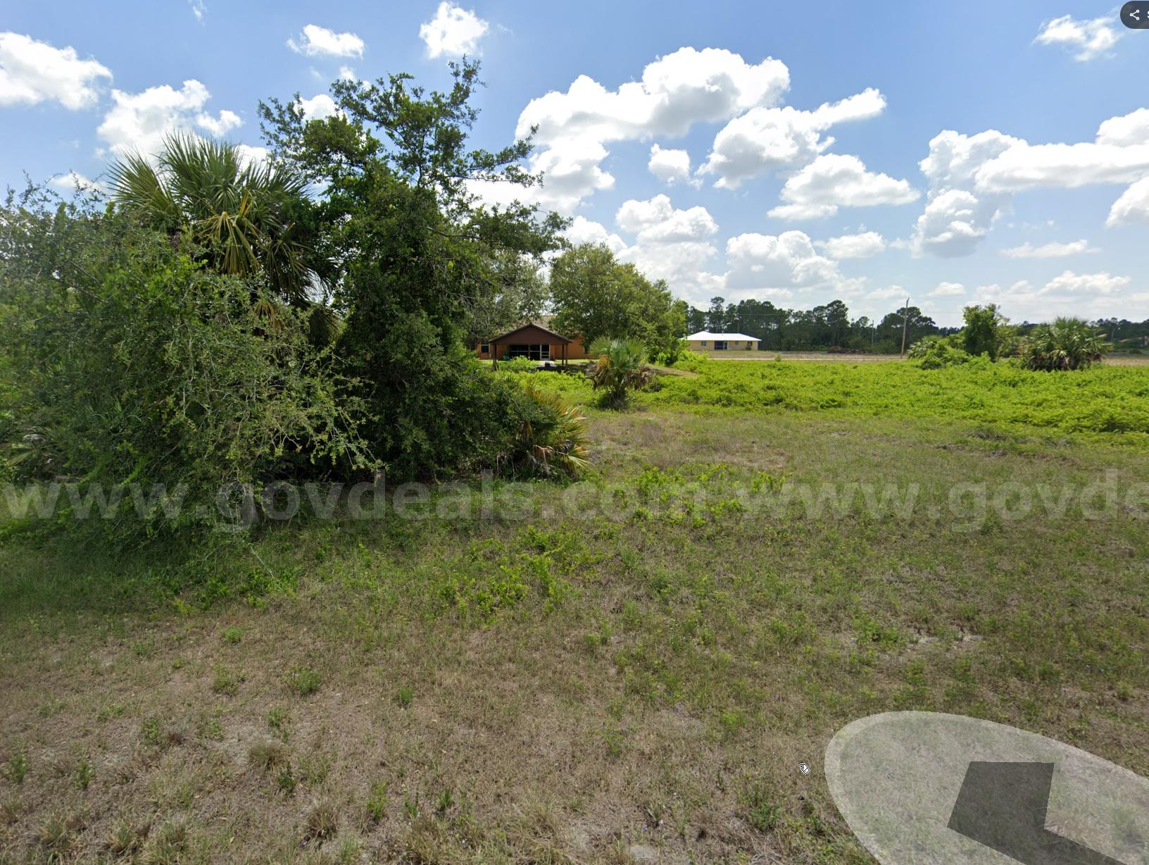 Matured Tax Lien Certificate #2423915 - Lehigh Acres, Lee County, FL - No reserve.   Government Surplus Auction - Photo #5