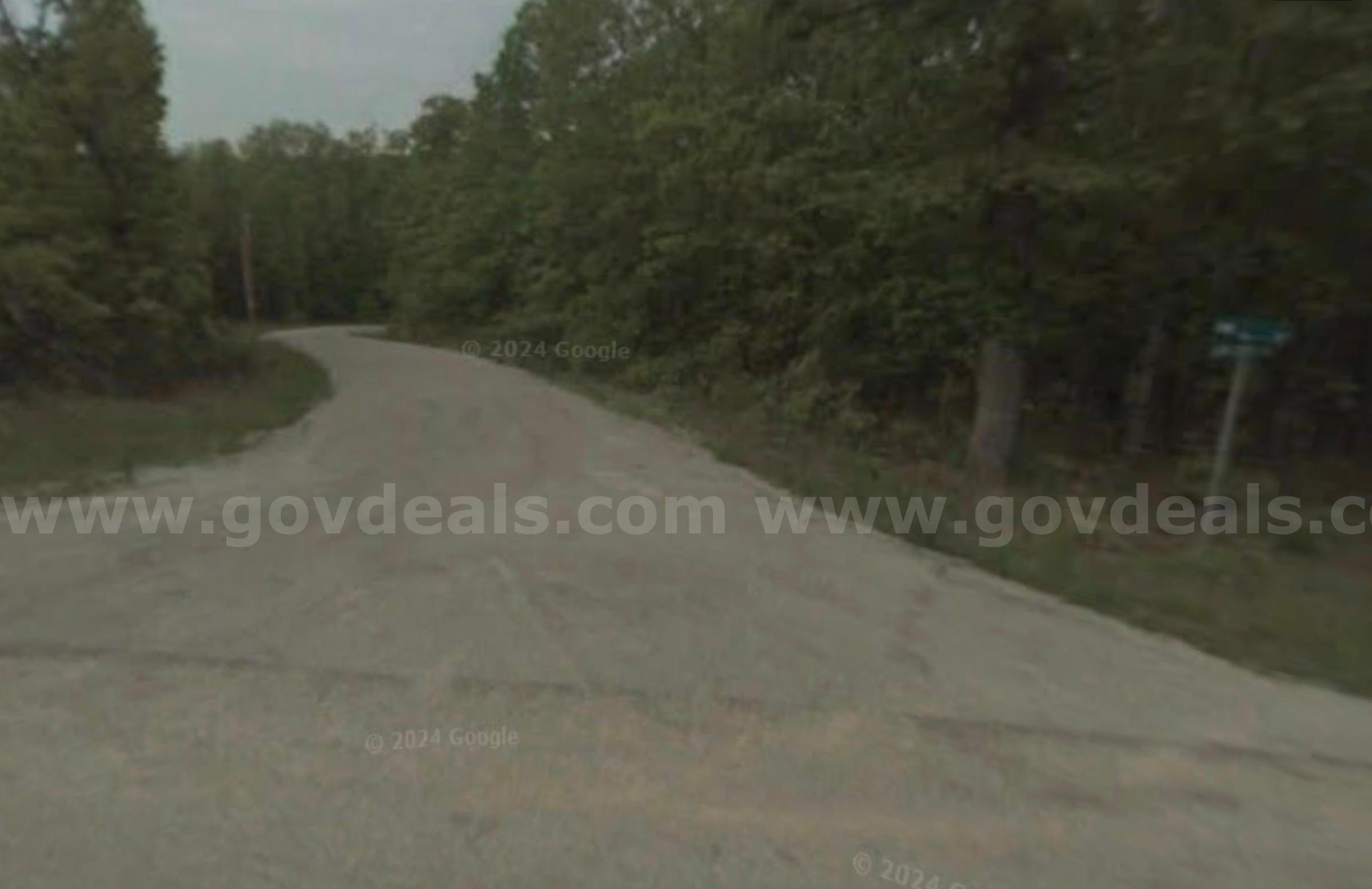 Cherokee Village, AR Area - 0.29acre Resid Lot Right by the Lake Omaha! Jeep Cherokee Government Surplus Auction - Photo #5