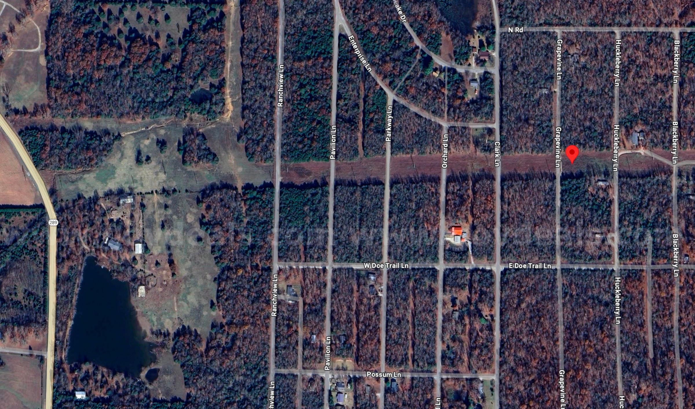 Horseshoe Bend - 0.25acre lot very close to Diamond Lake Crown  Government Surplus Auction - Photo #4
