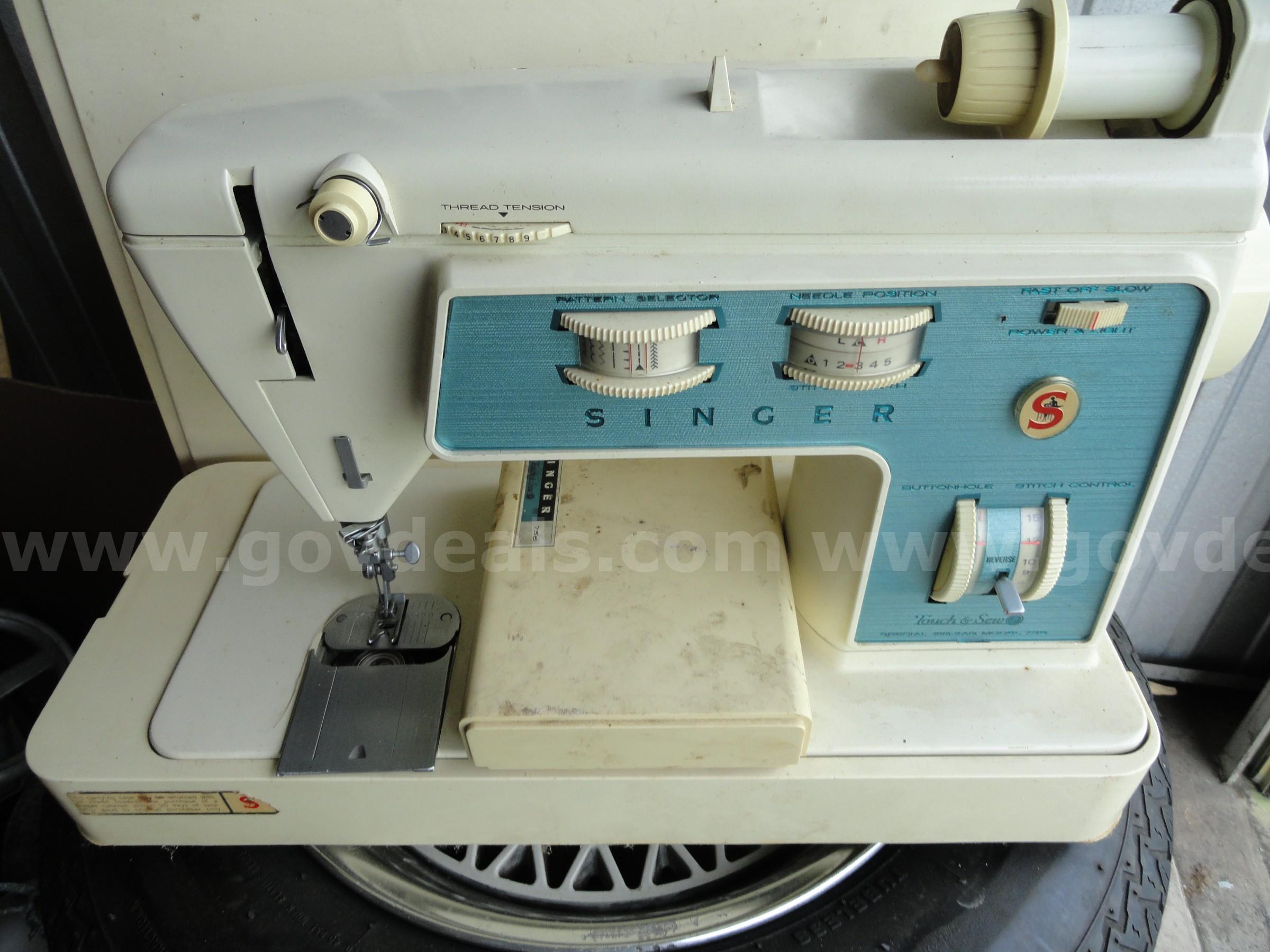 Singer Touch & Sew Special Zig-Zag Model 756 Sewing Machine  756 Government Surplus Auction - Photo #3
