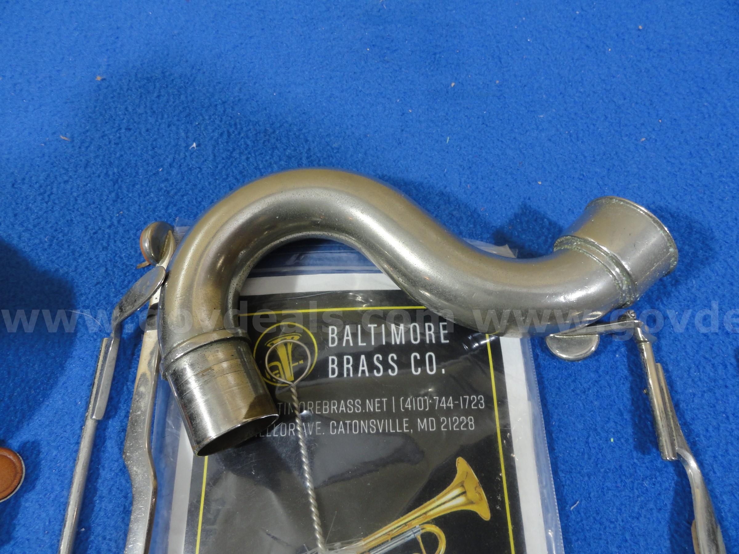 Large Lot of Bass Clarinet Parts, Valves, Slides, Care Kit, etc.   Government Surplus Auction - Photo #5