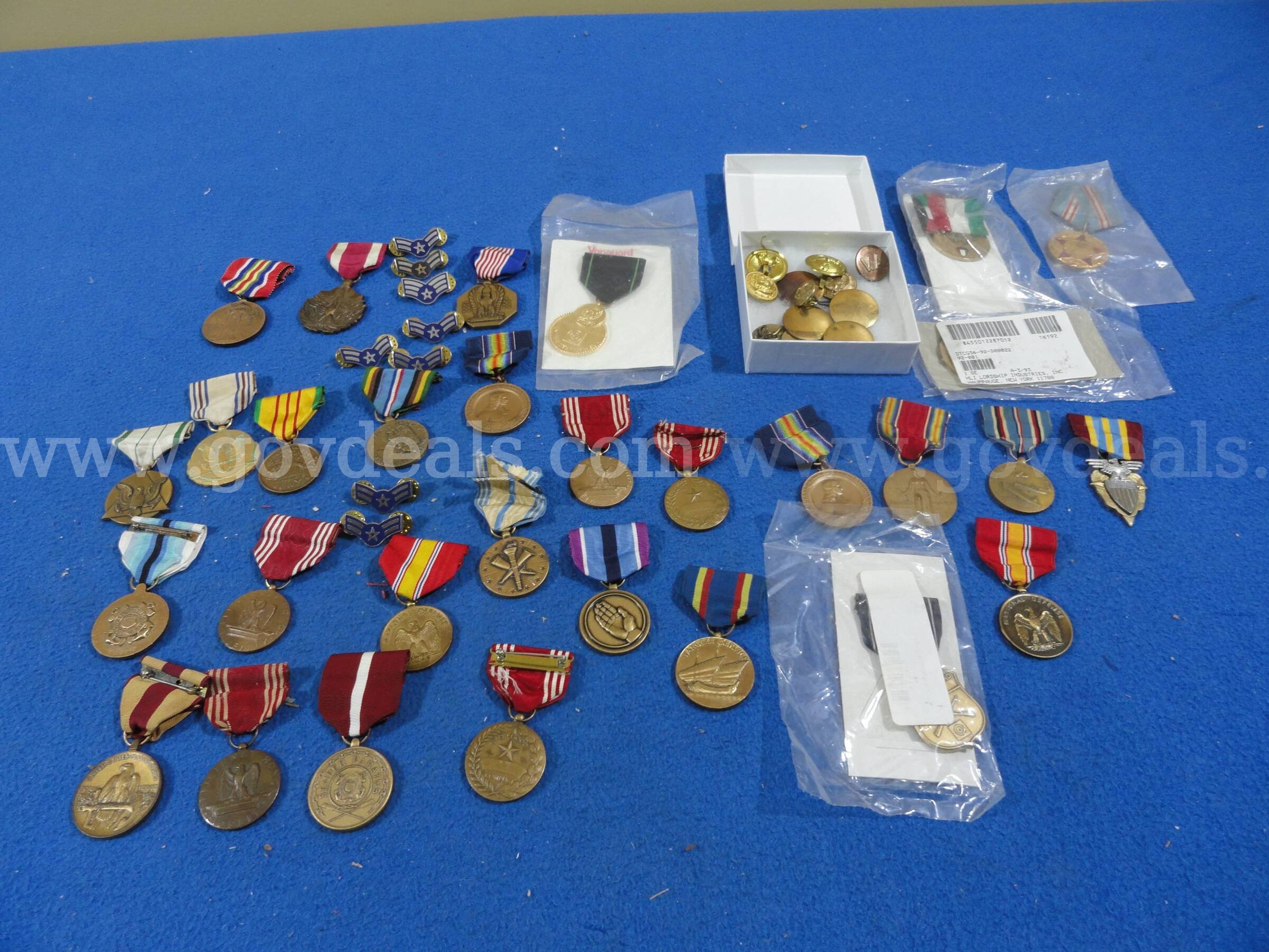 Large Lot of ~50 US Military Medals, Badges, Wings & Ribbons - Civil War Era to Modern Era   Government Surplus Auction - Primary Photo