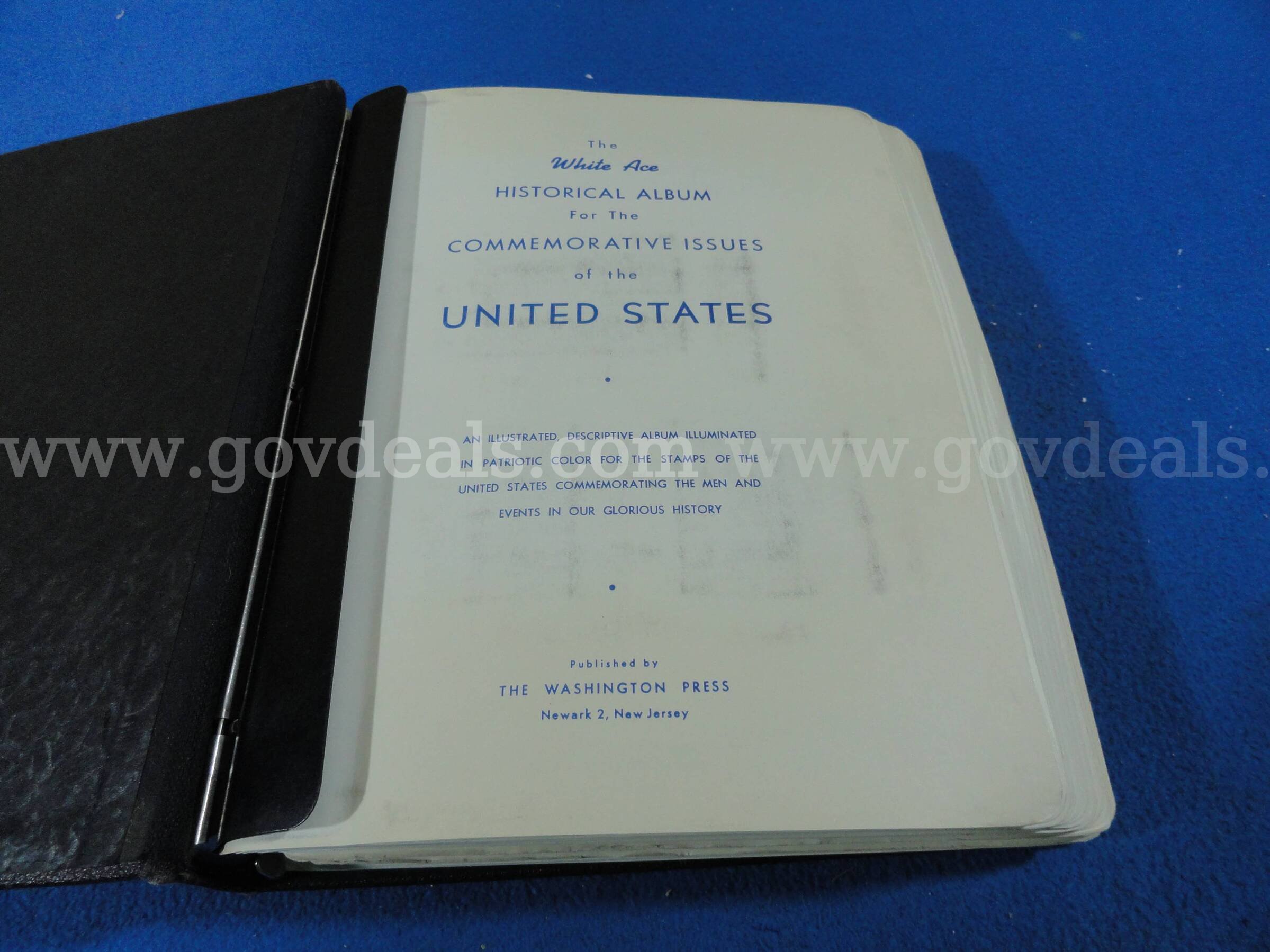 Vintage White Ace US Commemorative Stamp Album ~98 Pages ~780 Stamps Historical Collection  780 Government Surplus Auction - Photo #3