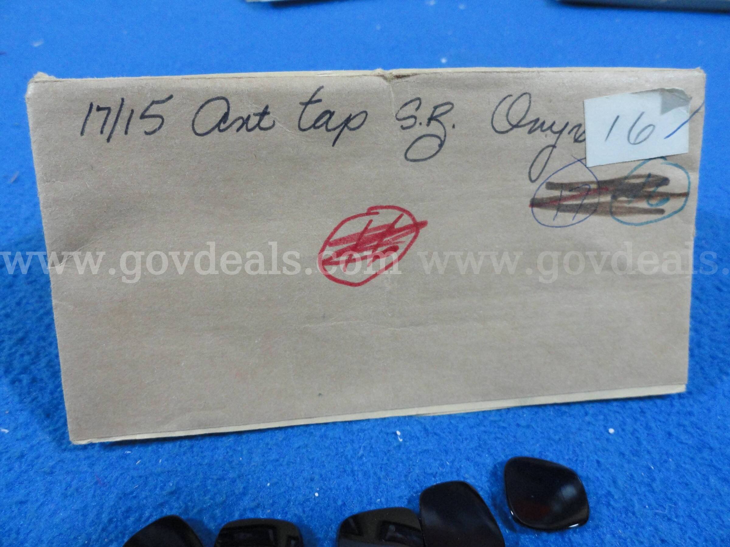 Vintage 1974 Mixed Loose Gemstone Lot – Black Onyx, Aqua, Blue Spinel, Zircon (31 stones)   Government Surplus Auction - Photo #3