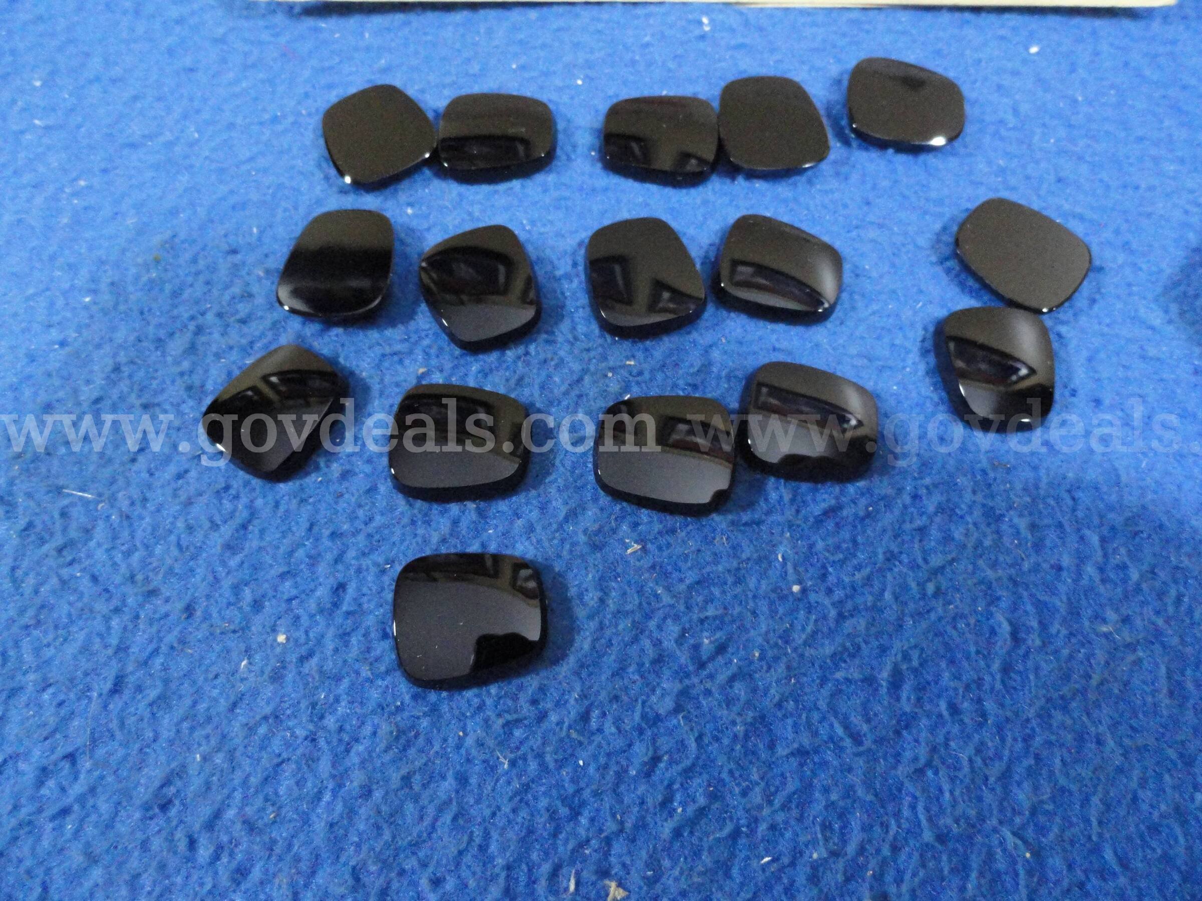 Vintage 1974 Mixed Loose Gemstone Lot – Black Onyx, Aqua, Blue Spinel, Zircon (31 stones)   Government Surplus Auction - Photo #4