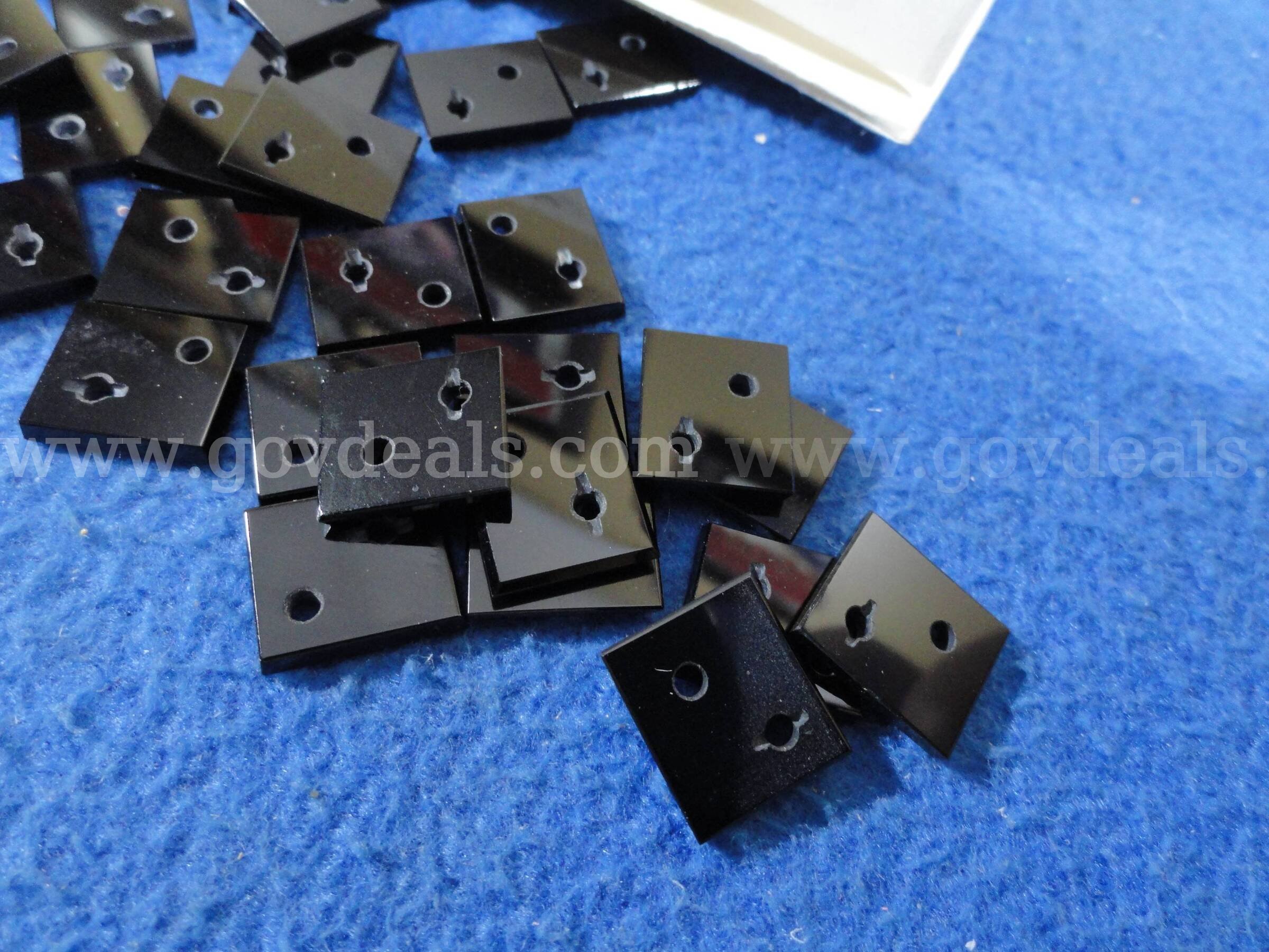 Lot of 52 Vintage Black Onyx 14x12mm Square Drilled Stones / Cabochons   Government Surplus Auction - Photo #4