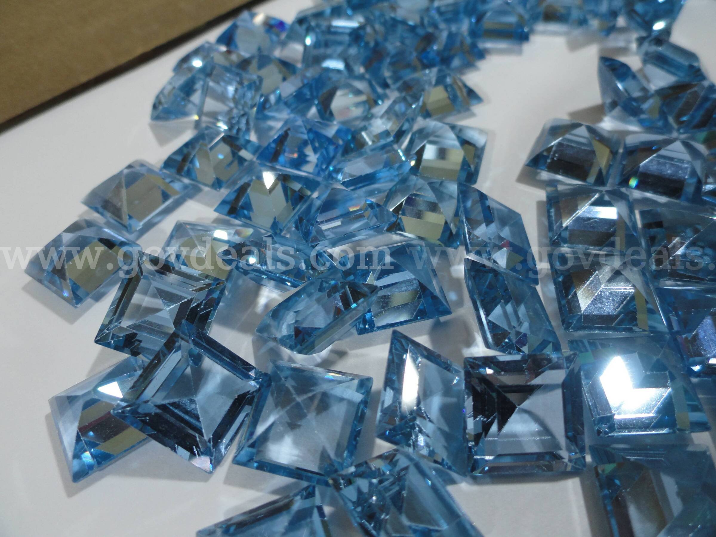 Lot of 84 Vintage 11x11mm Cushion Aqua Stones (1974 Stock)   Government Surplus Auction - Photo #6
