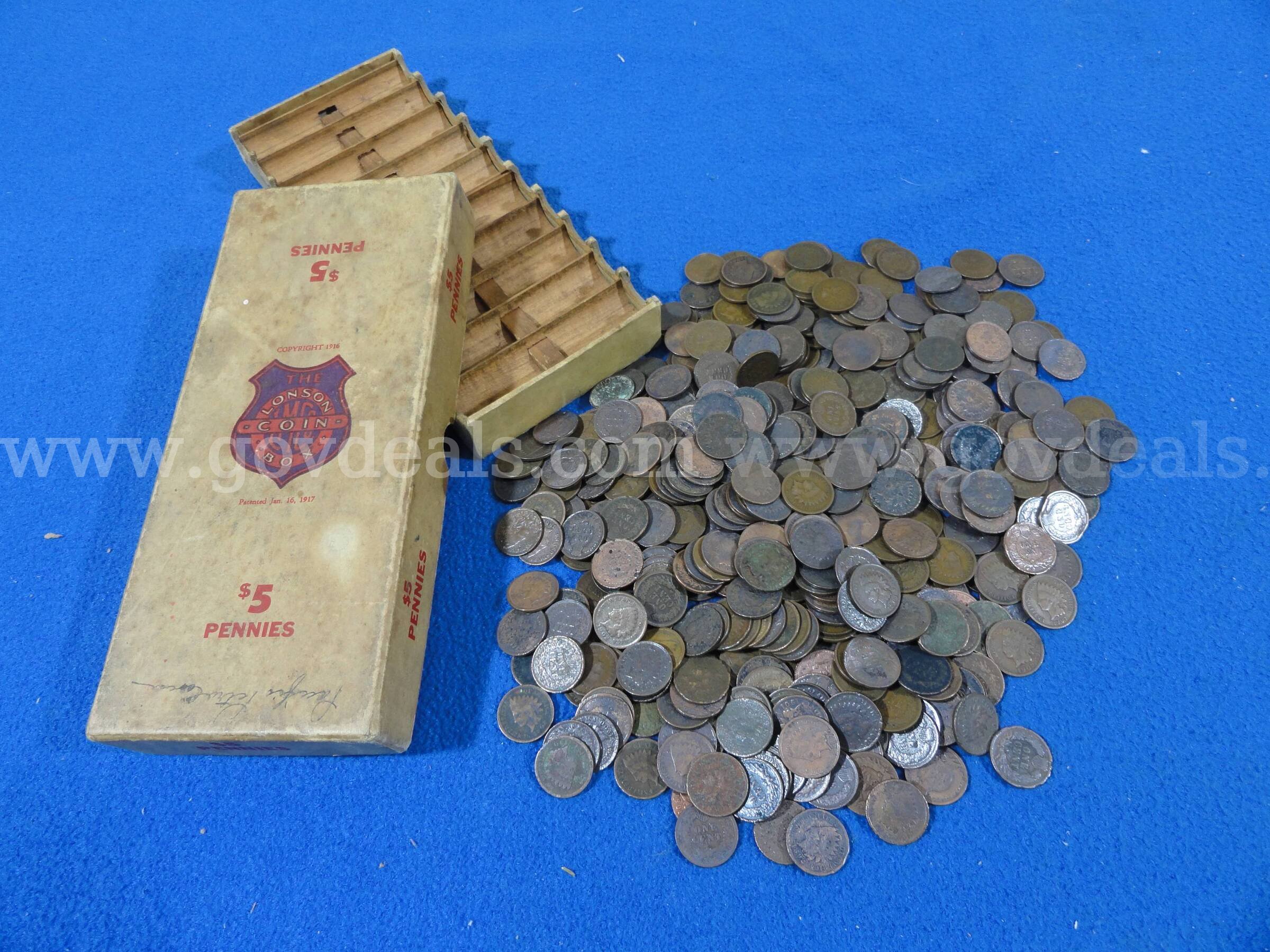 Lot of 500 Indian Head Cents (Various Years & Conditions) in Rare 1917 Lonson Box  500 Government Surplus Auction - Primary Photo