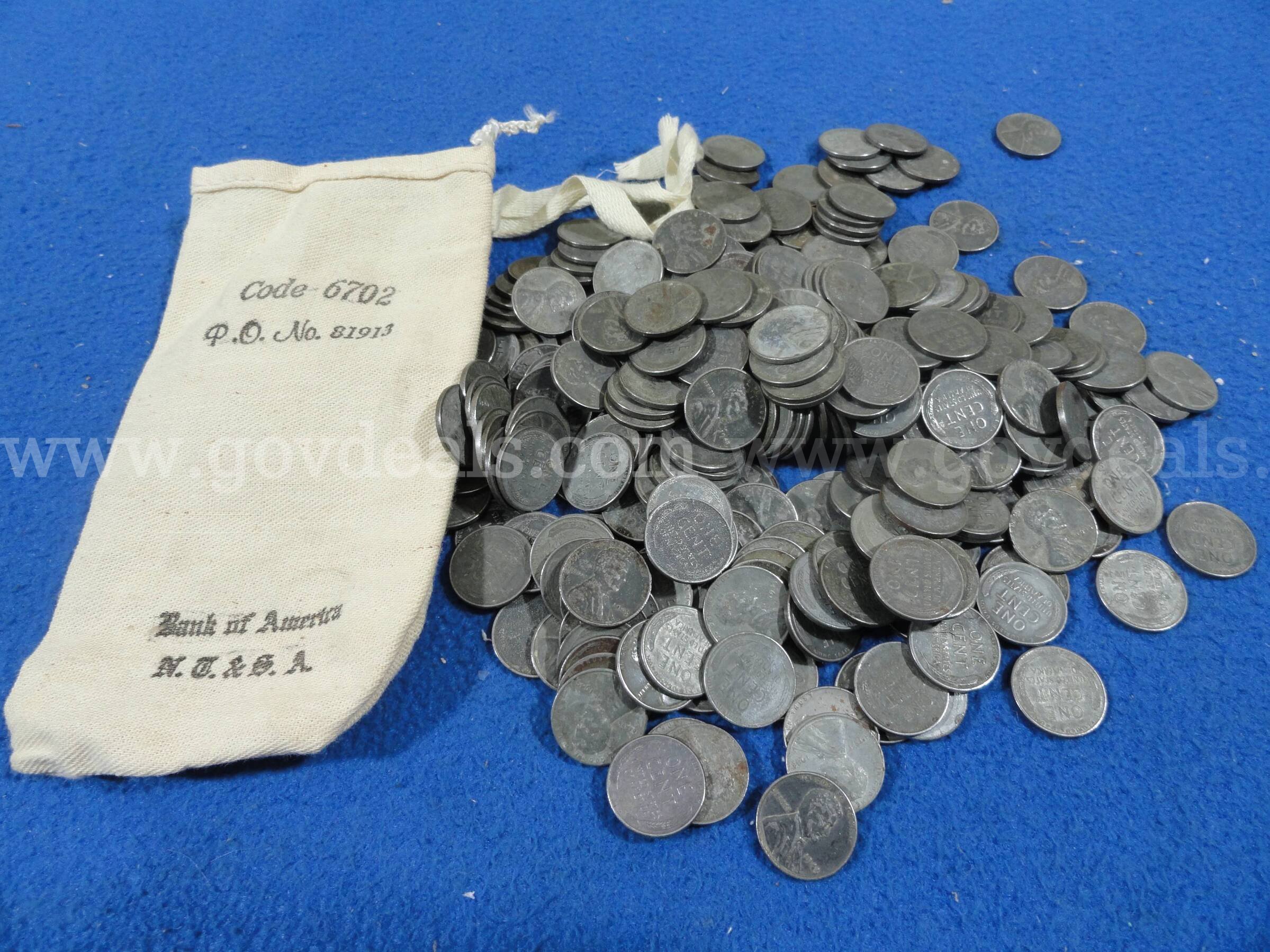 Approx. 330 1943 Steel Lincoln Steel Cents  330 Government Surplus Auction - Primary Photo