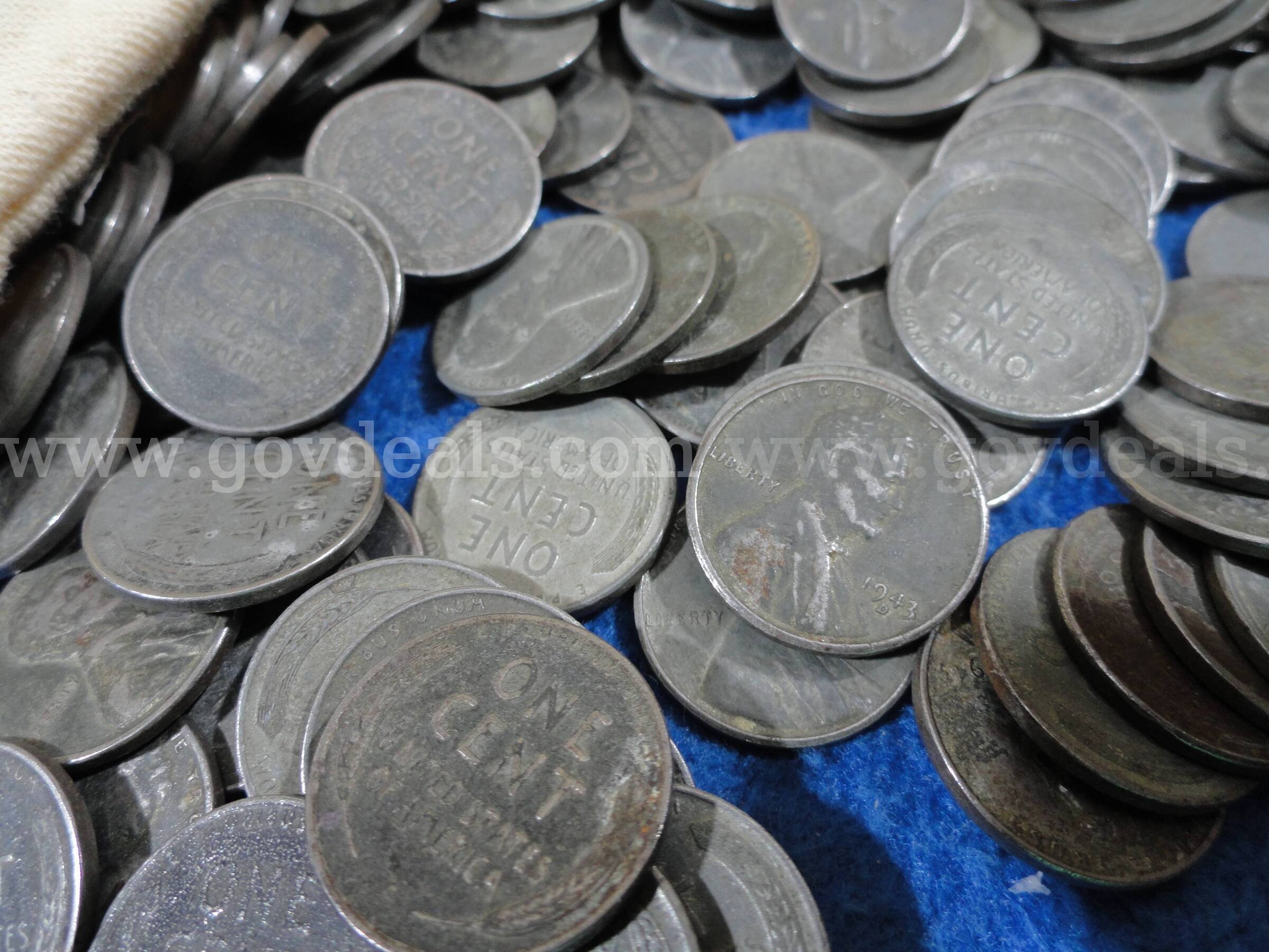 Approx. 330 1943 Steel Lincoln Steel Cents  330 Government Surplus Auction - Photo #6