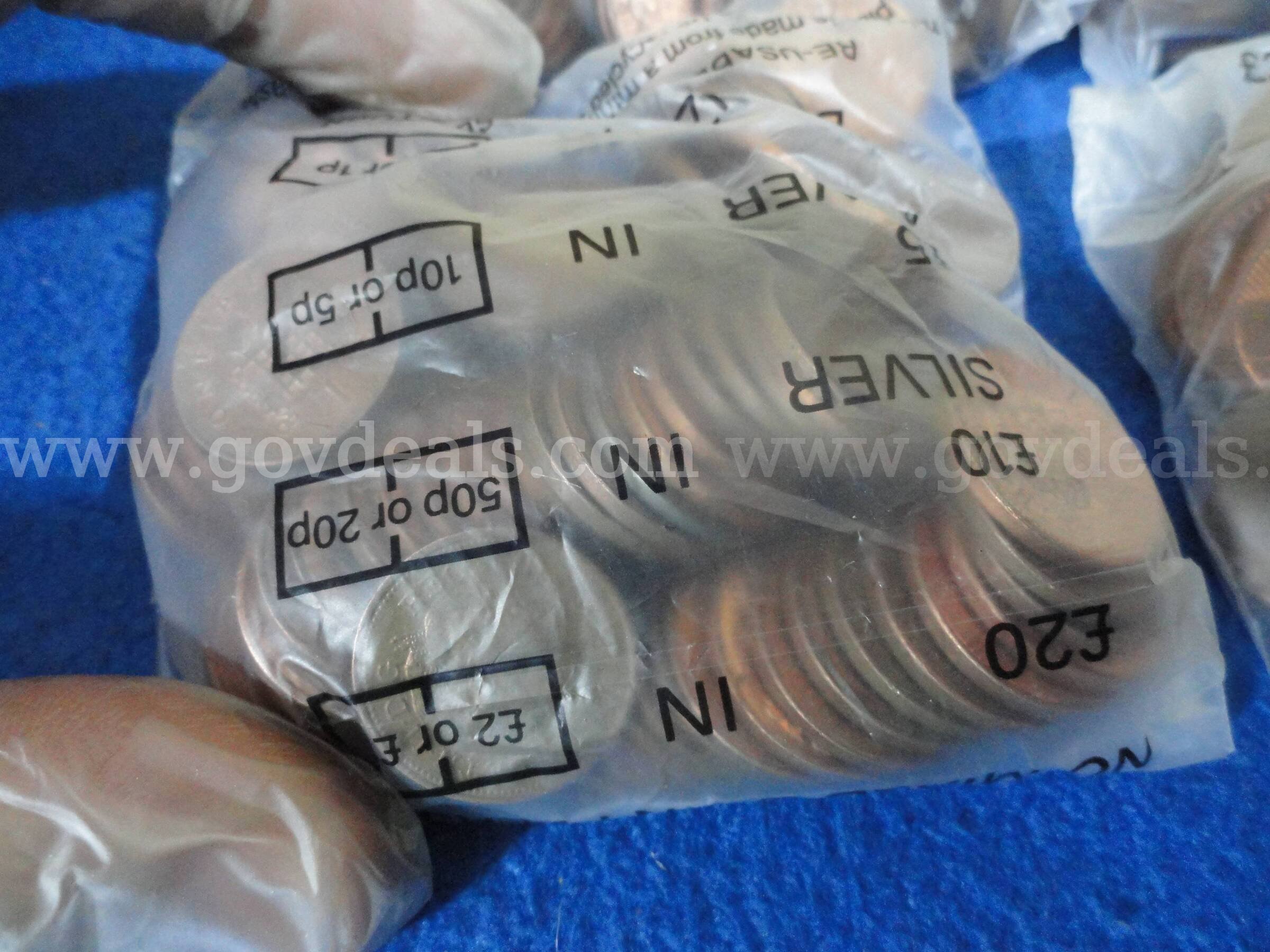 Lot of 500 Great Britain Pennies in 5 Original UK Bank Bags  500 Government Surplus Auction - Photo #2