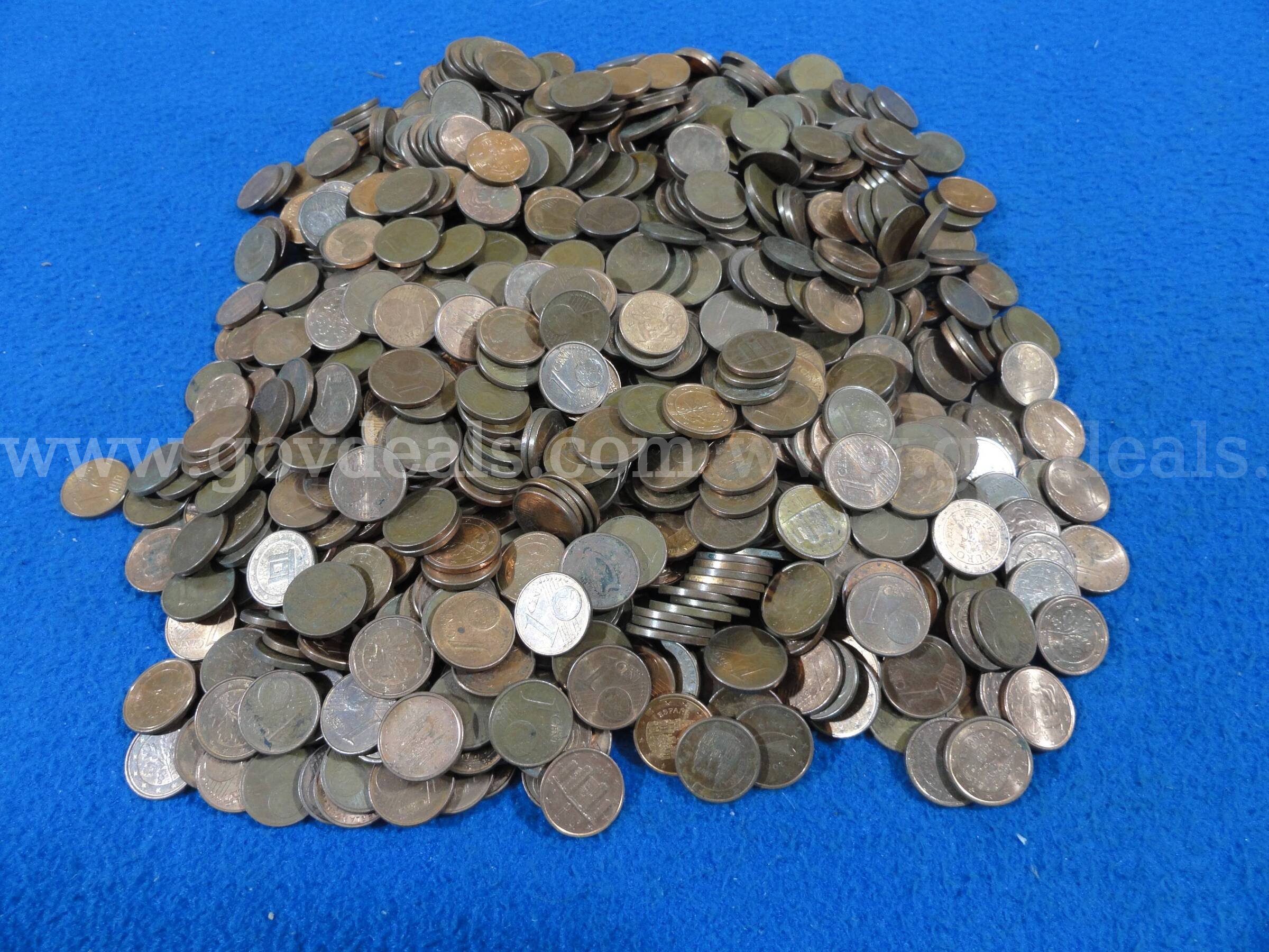 Lot of ~1,000 Euro Cents  000 Government Surplus Auction - Primary Photo