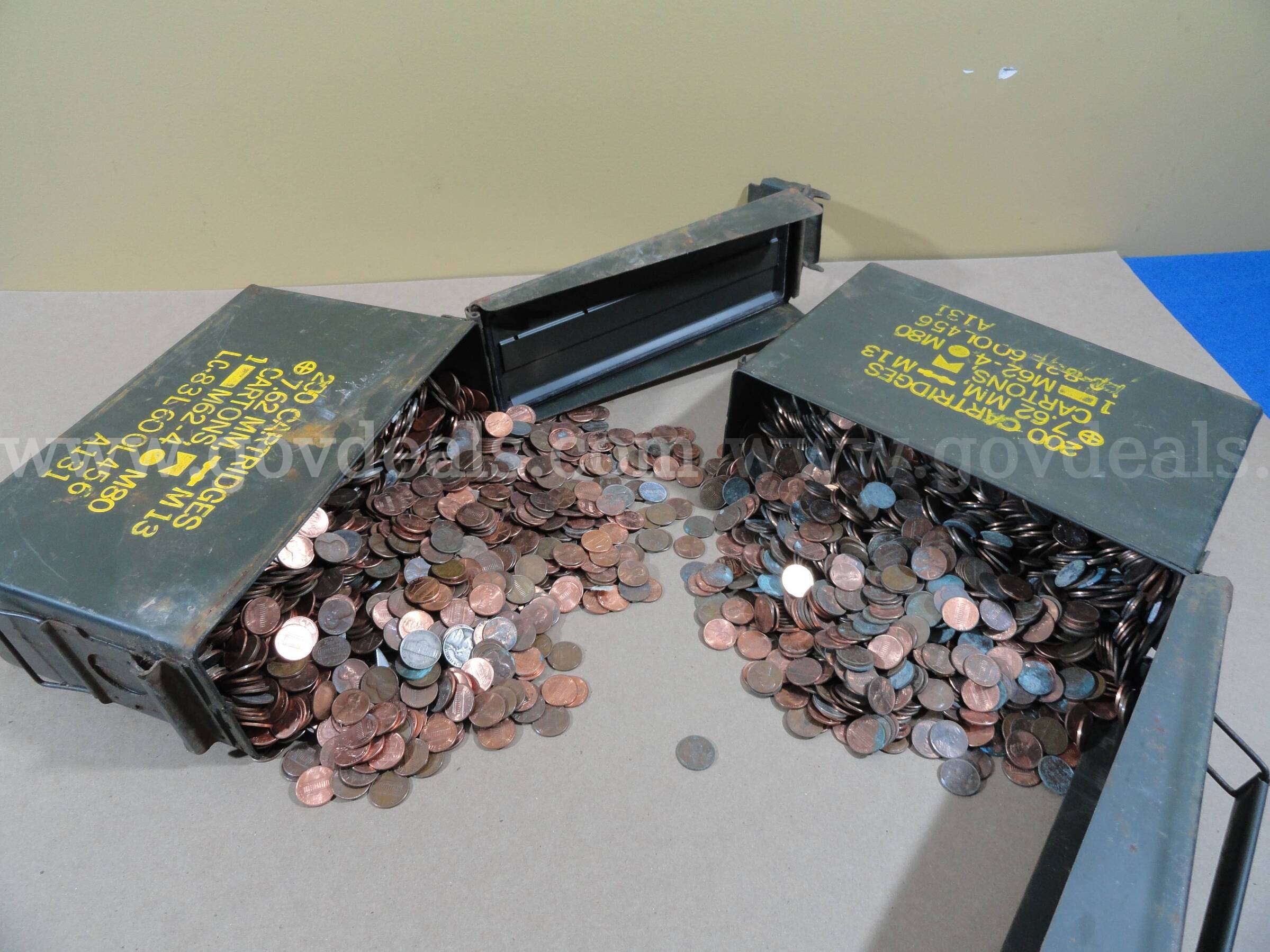 Lot of 8,000+ U.S. Coins – Mostly Cents – Unsorted/Unsearched – 50 lbs  000 Government Surplus Auction - Primary Photo