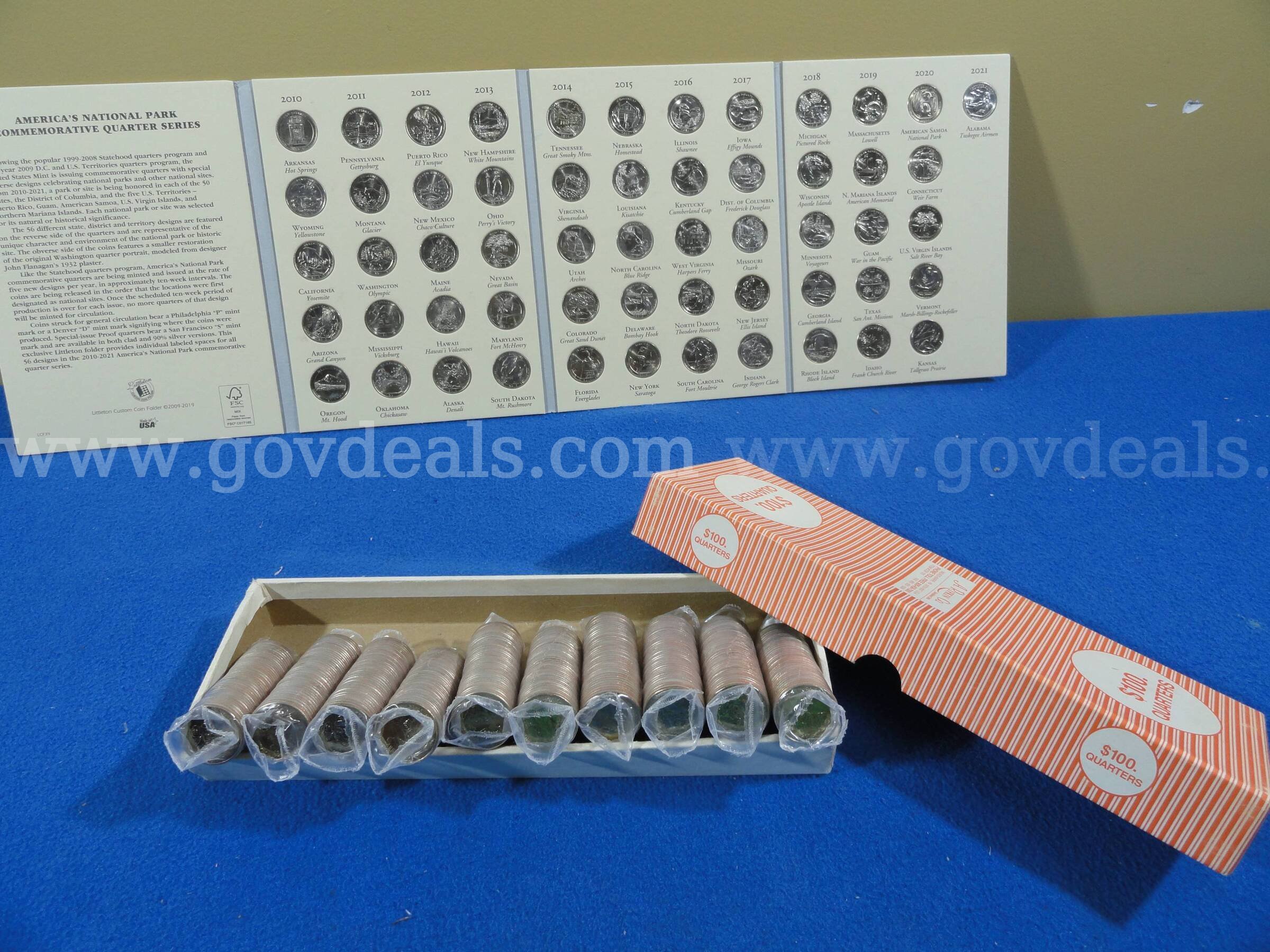 Lot of 456 Uncirculated Washington Quarters  456 Government Surplus Auction - Primary Photo