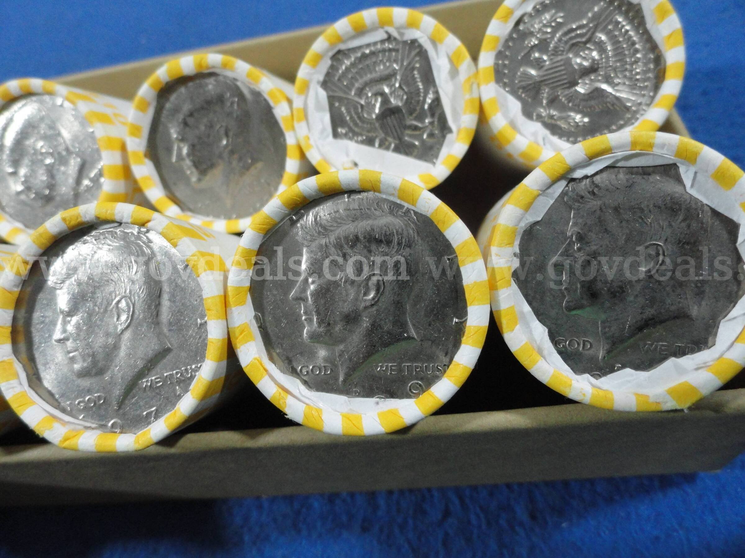 Lot of 200 Kennedy Half Dollars - $100 Face Value Box  200 Government Surplus Auction - Photo #4