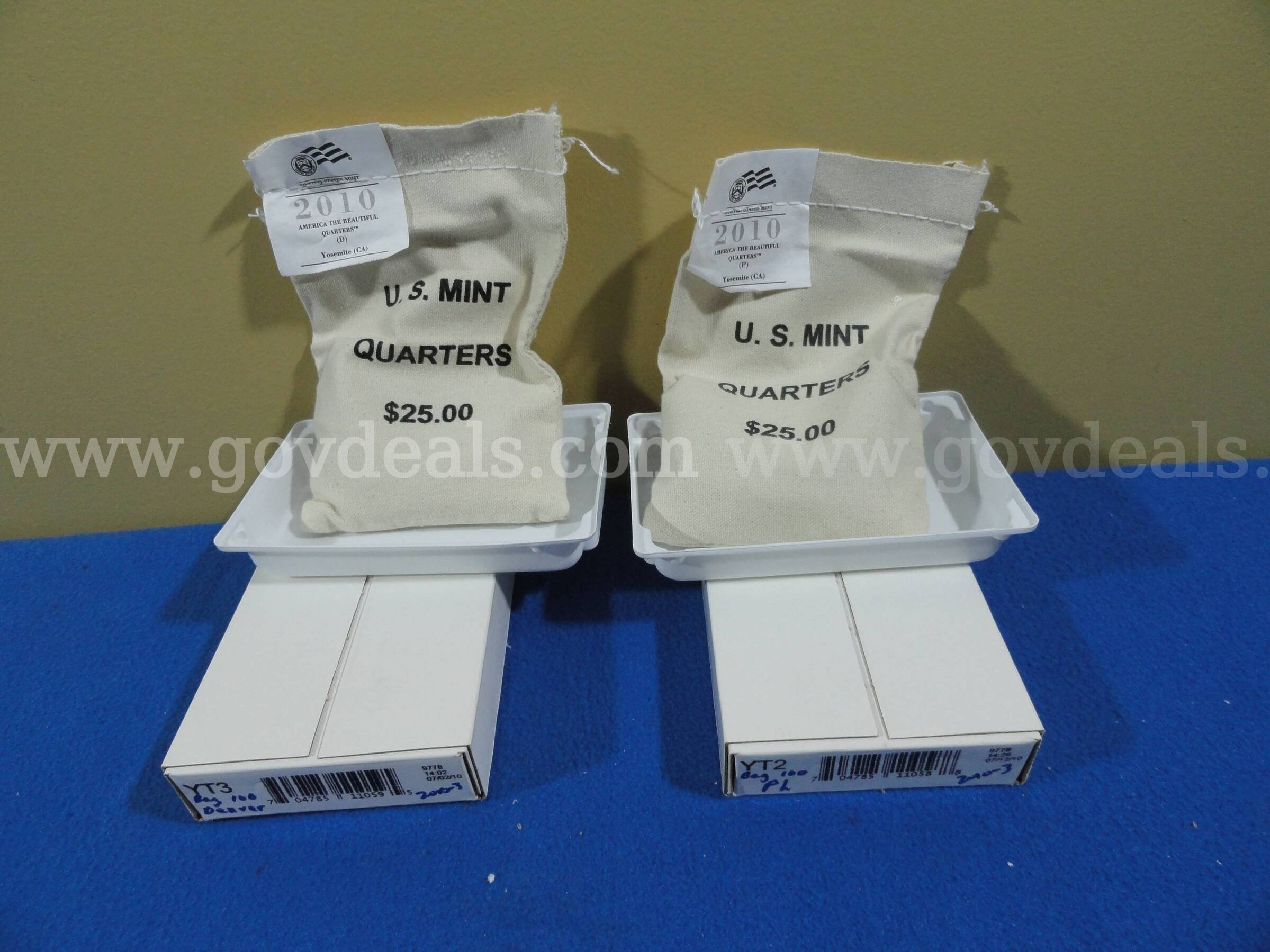 2010 US Mint America the Beautiful Quarters Bags – Yosemite $25 Face (P & D)   Government Surplus Auction - Primary Photo