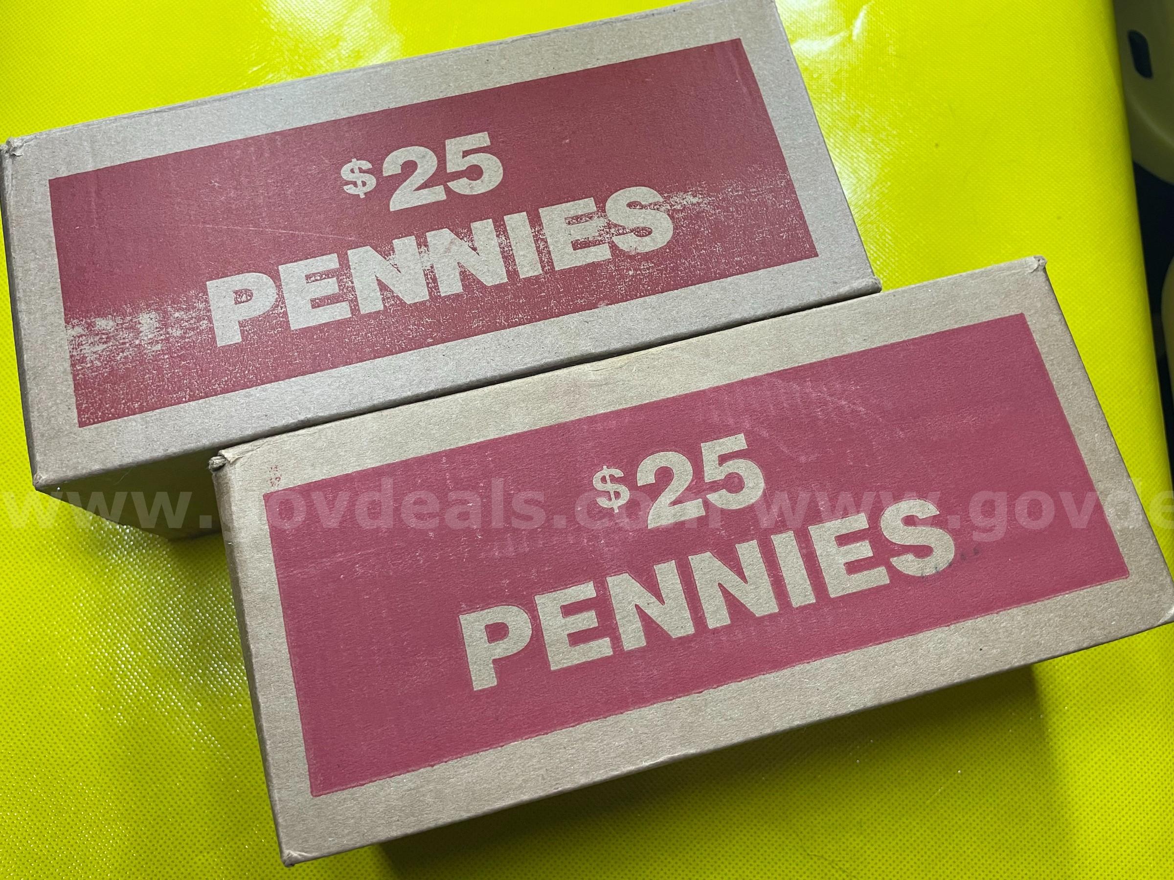 FULL 100 ROLL (2) BOX LOT MIXED DATE LINCOLN PENNIES UNSEARCHED FREE SHIPPING (USA ONLY) UNSEARCHED BANK ROLLS 100 Government Surplus Auction - Photo #2