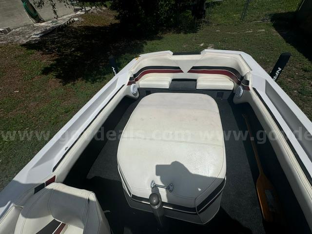 1993 Ski Nautique Ski Boat, Water Ready, New Motor. Ski Nautique Ski Nautique Government Surplus Auction - Photo #2