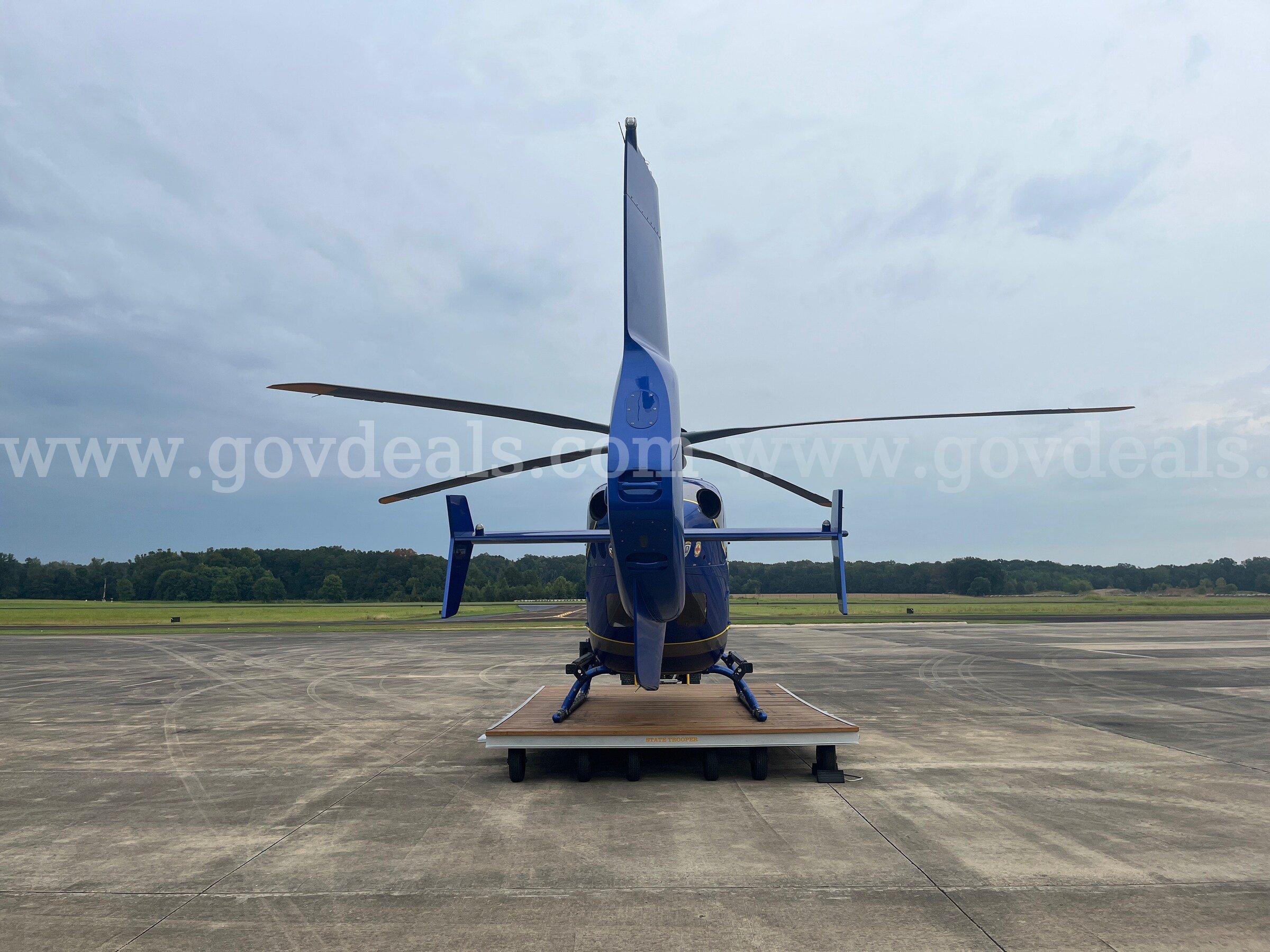2009 Airbus EC135 T2+ Helicopter Airbus EC135 Government Surplus Auction - Photo #4