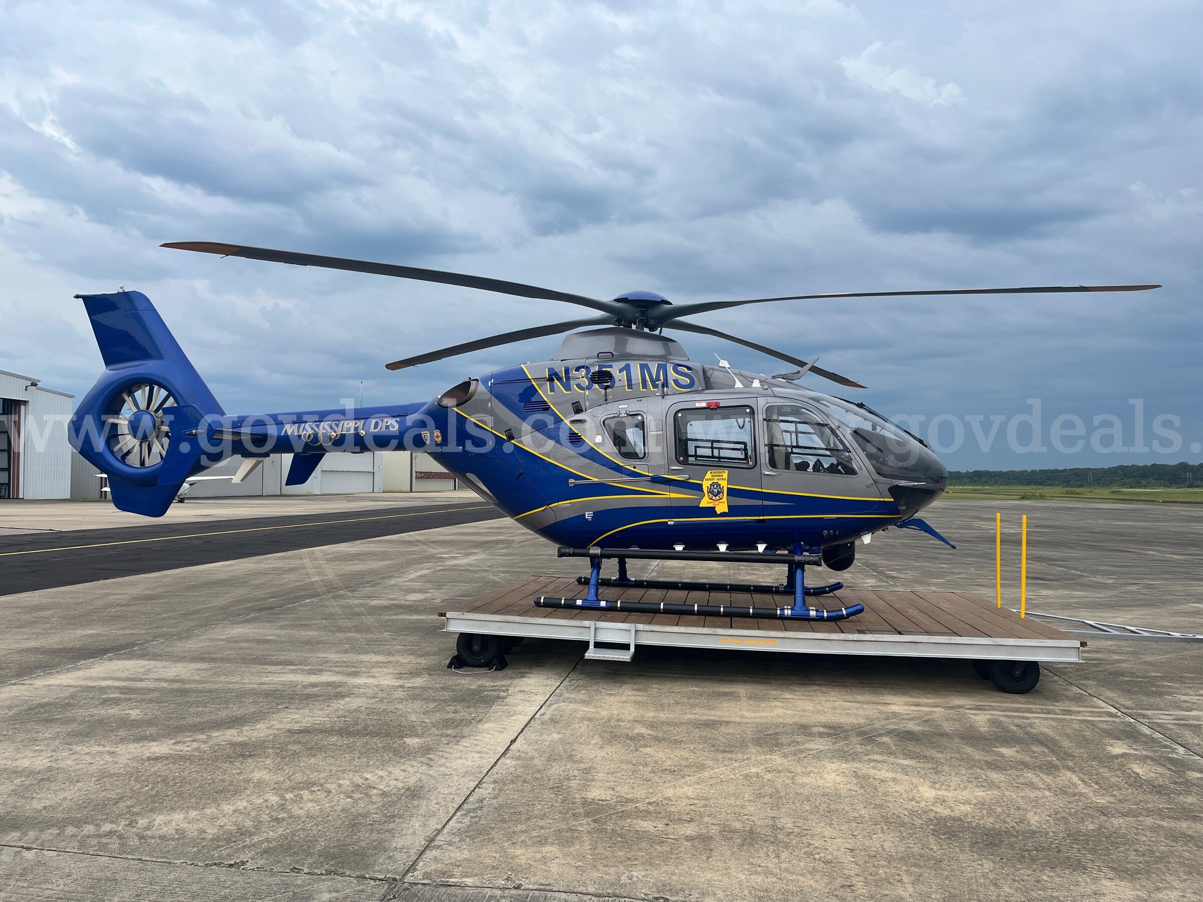 2009 Airbus EC135 T2+ Helicopter Airbus EC135 Government Surplus Auction - Photo #5