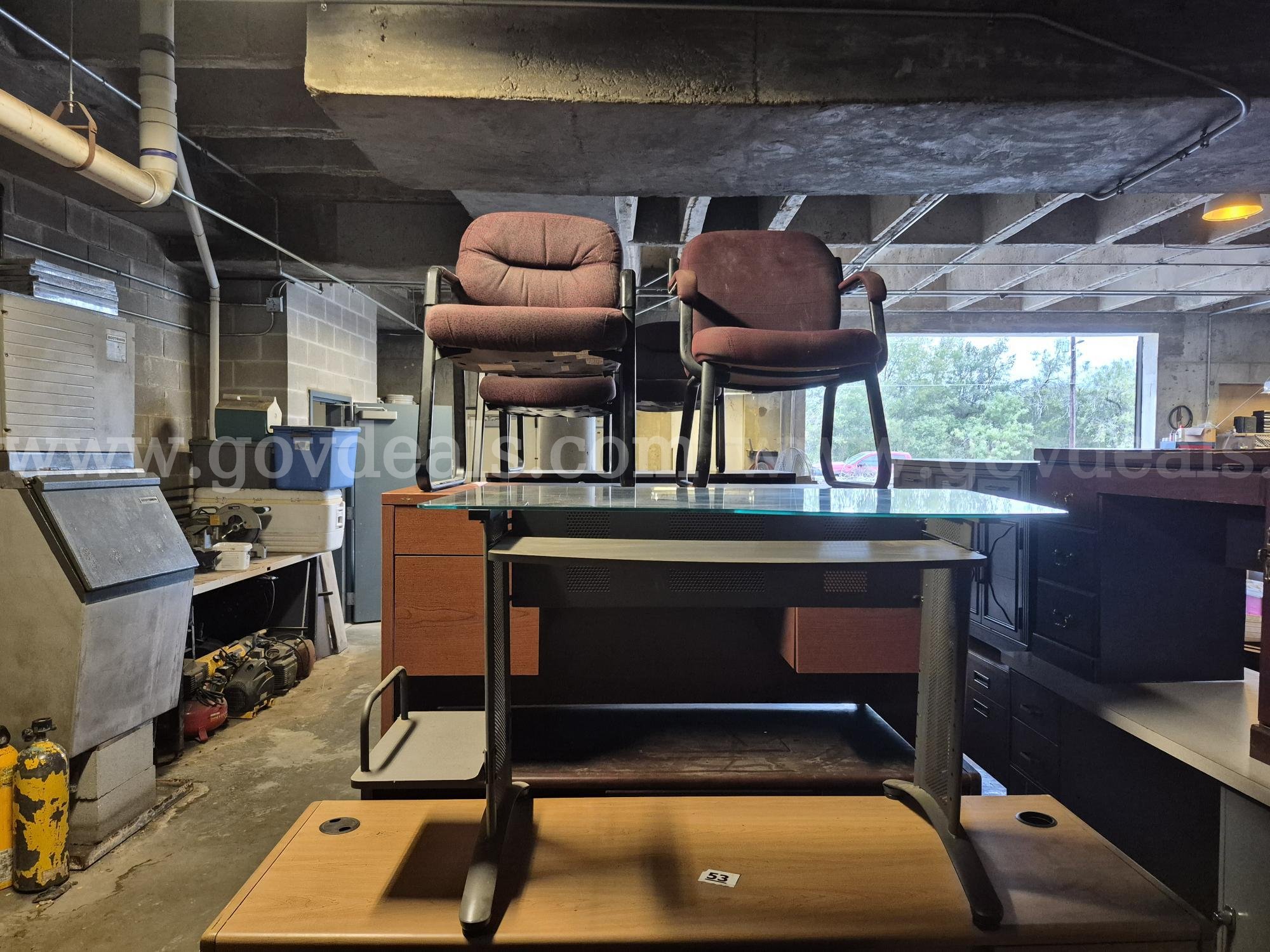 Office Desk & Chairs   Government Surplus Auction - Primary Photo