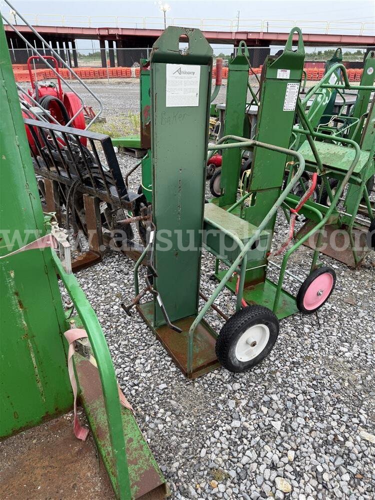 Carts, Dual Bottle Rack Carts, Qty 29   Government Surplus Auction - Primary Photo