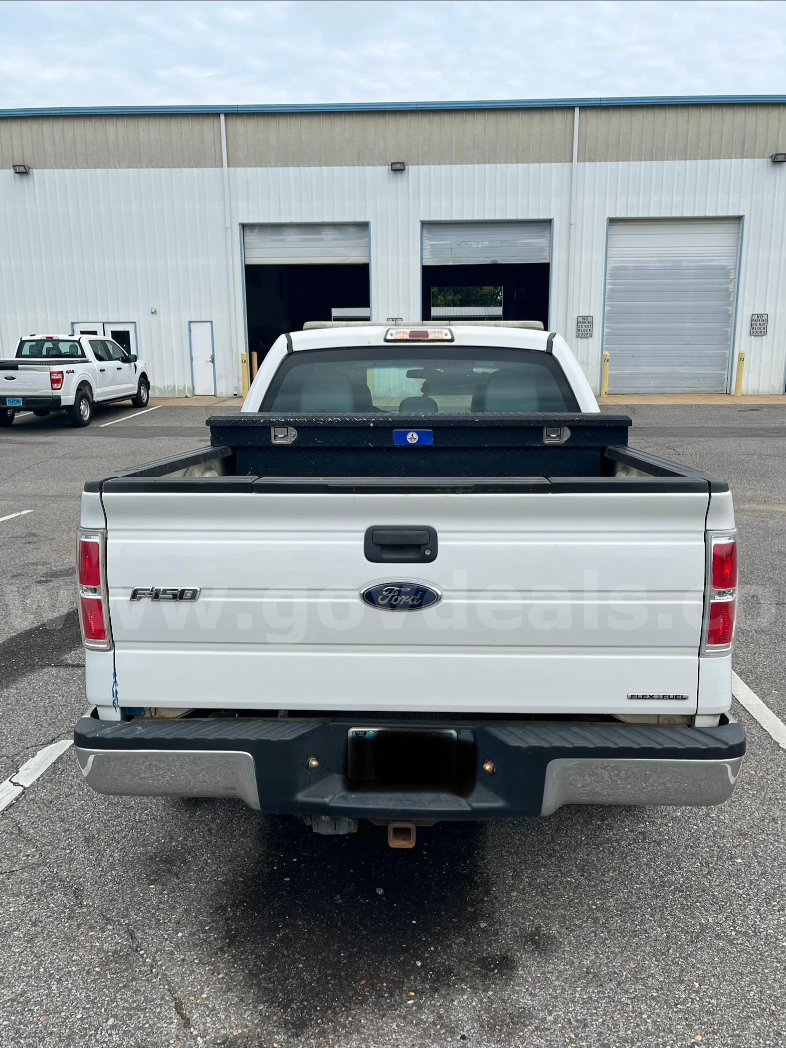 2013 Ford F-150 XL SuperCrew 6.5-ft. Bed 4WD Ford F-150 Government Surplus Auction - Photo #6