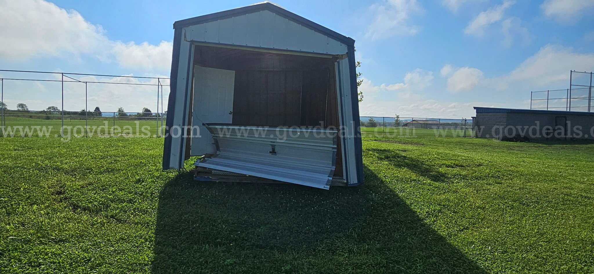 10x20x9 SHED   Government Surplus Auction - Photo #2